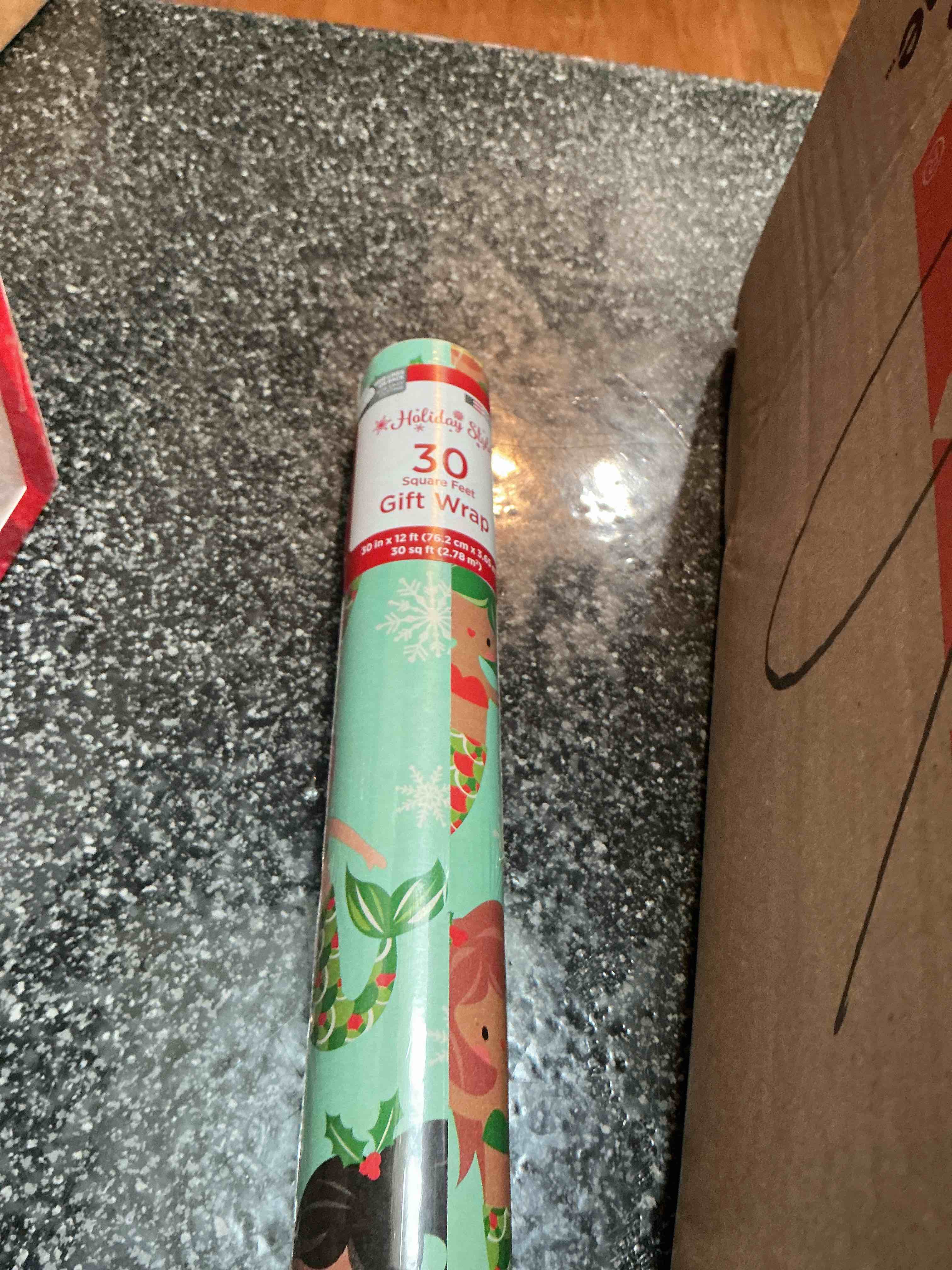 Holiday Style 30 Ft. Of Gift Wrap 