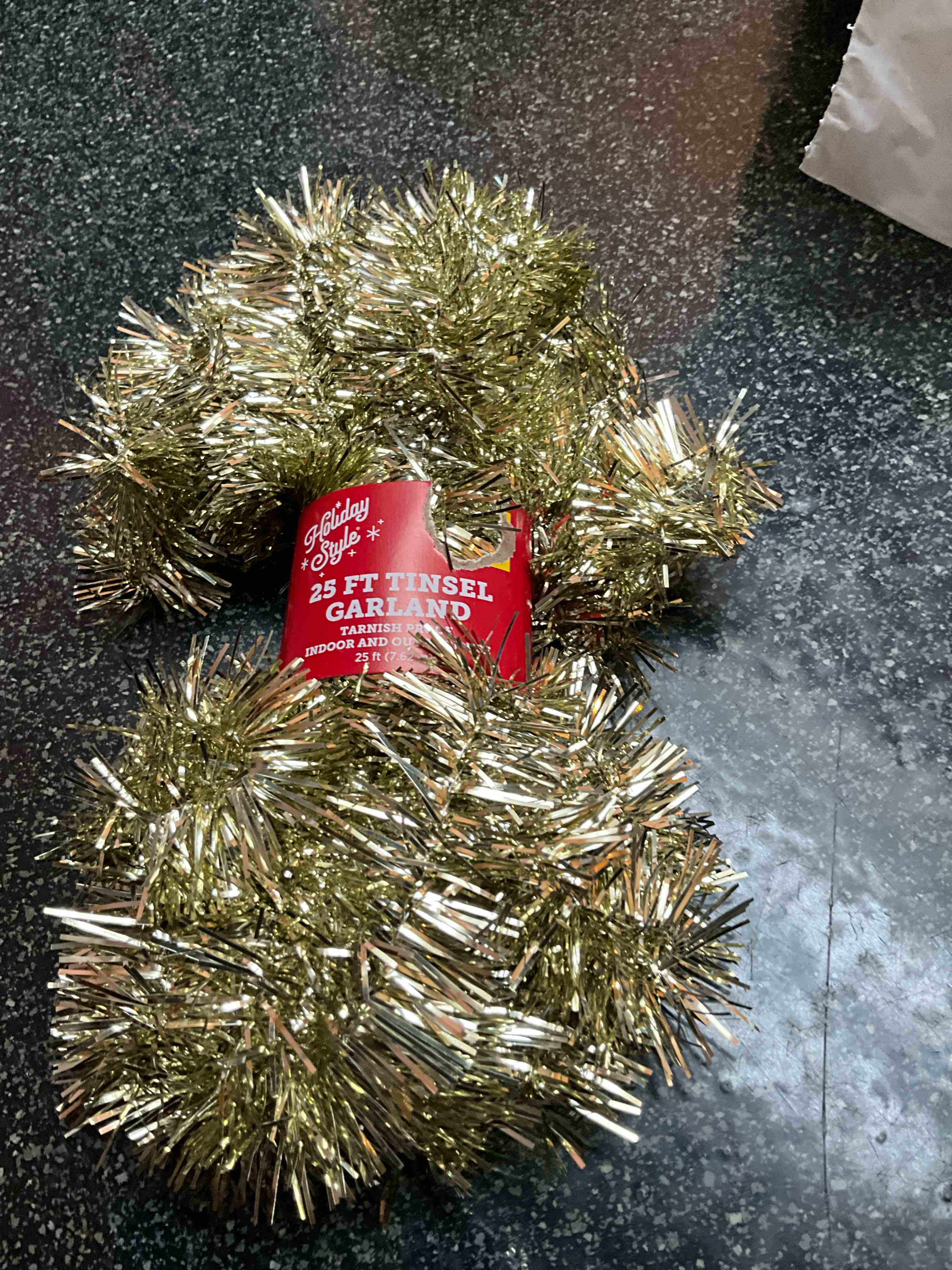 Holiday Style - 25ft - Gold Tinsel Garland