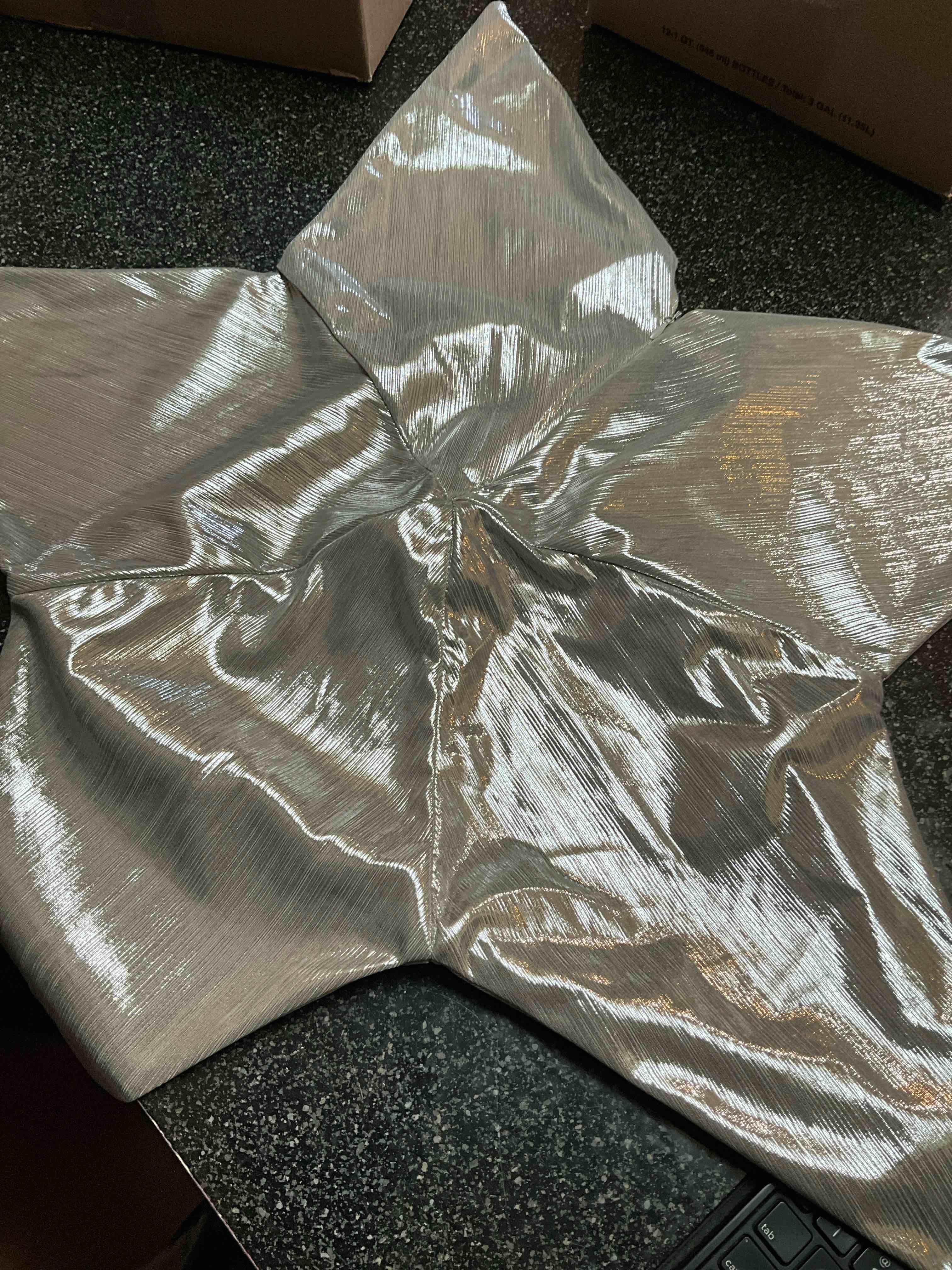 Silver Shimmer - indoor/outdoor - Metal - Star