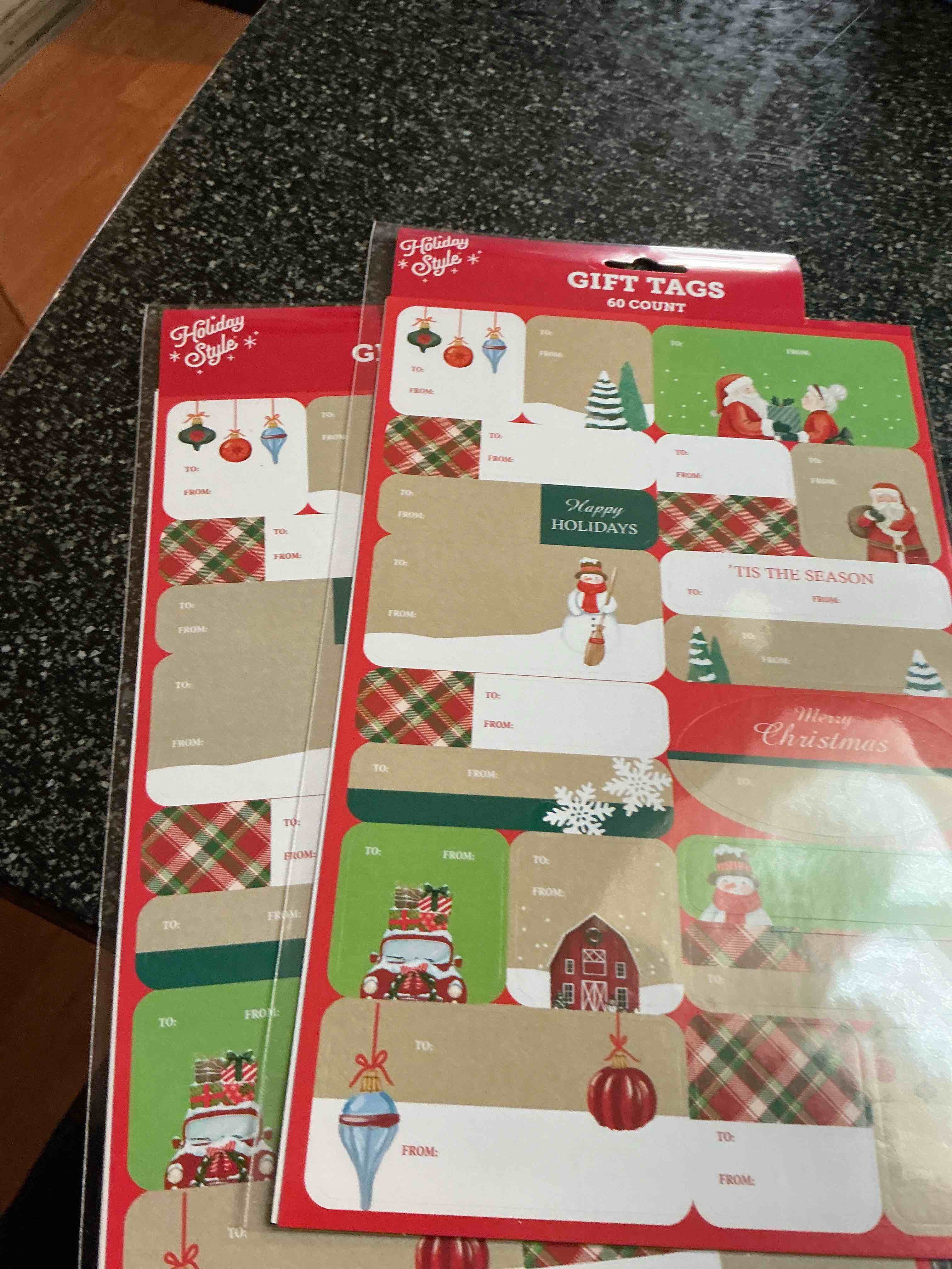 holiday style 60 count gift tags 