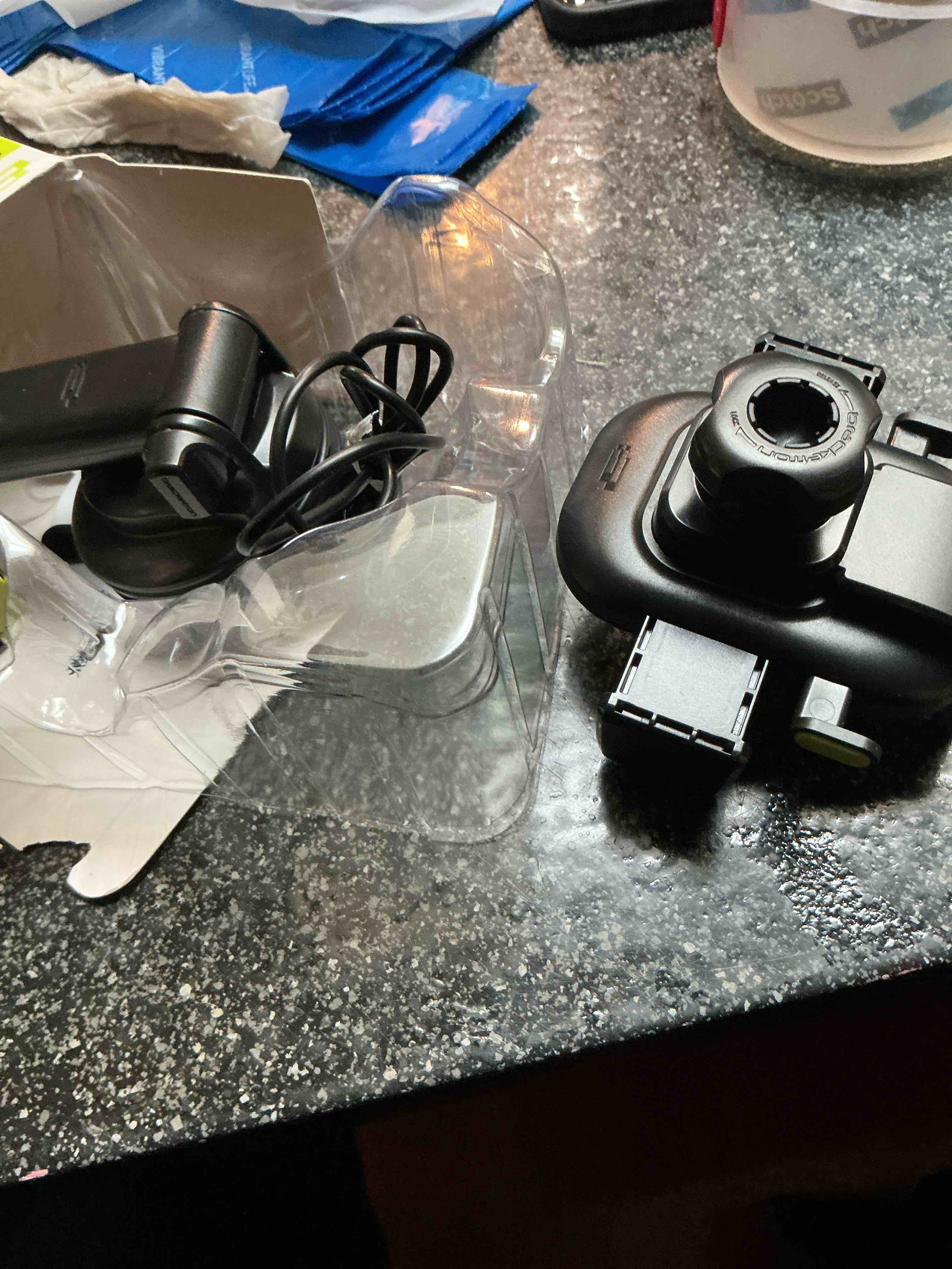 One  Click Window Dash Vent Mount Cell Phone Holder 