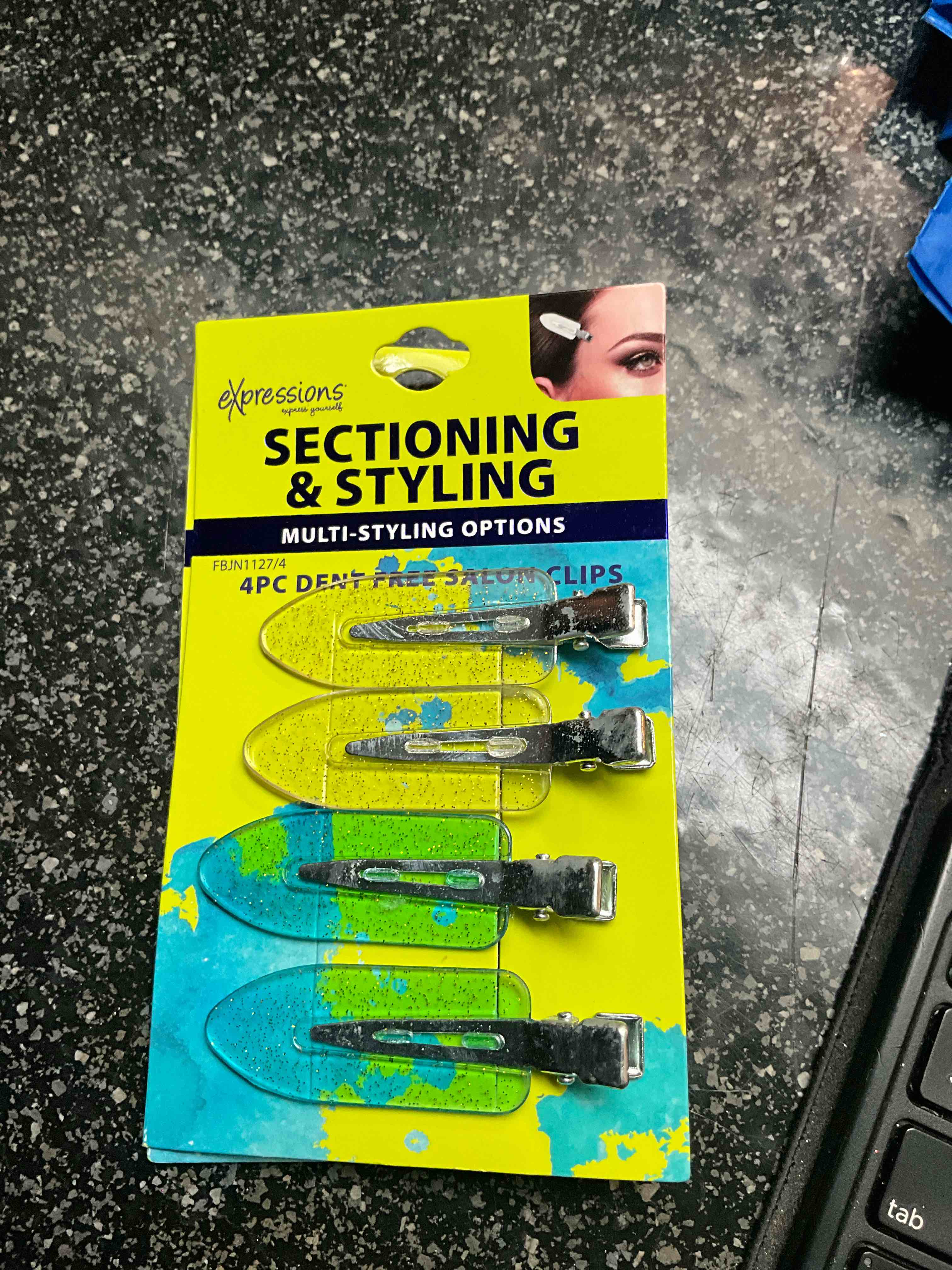 Expressions - Sectioning & Styling - Multi Styling Options - 4 pc Dent Free Salon Clips 