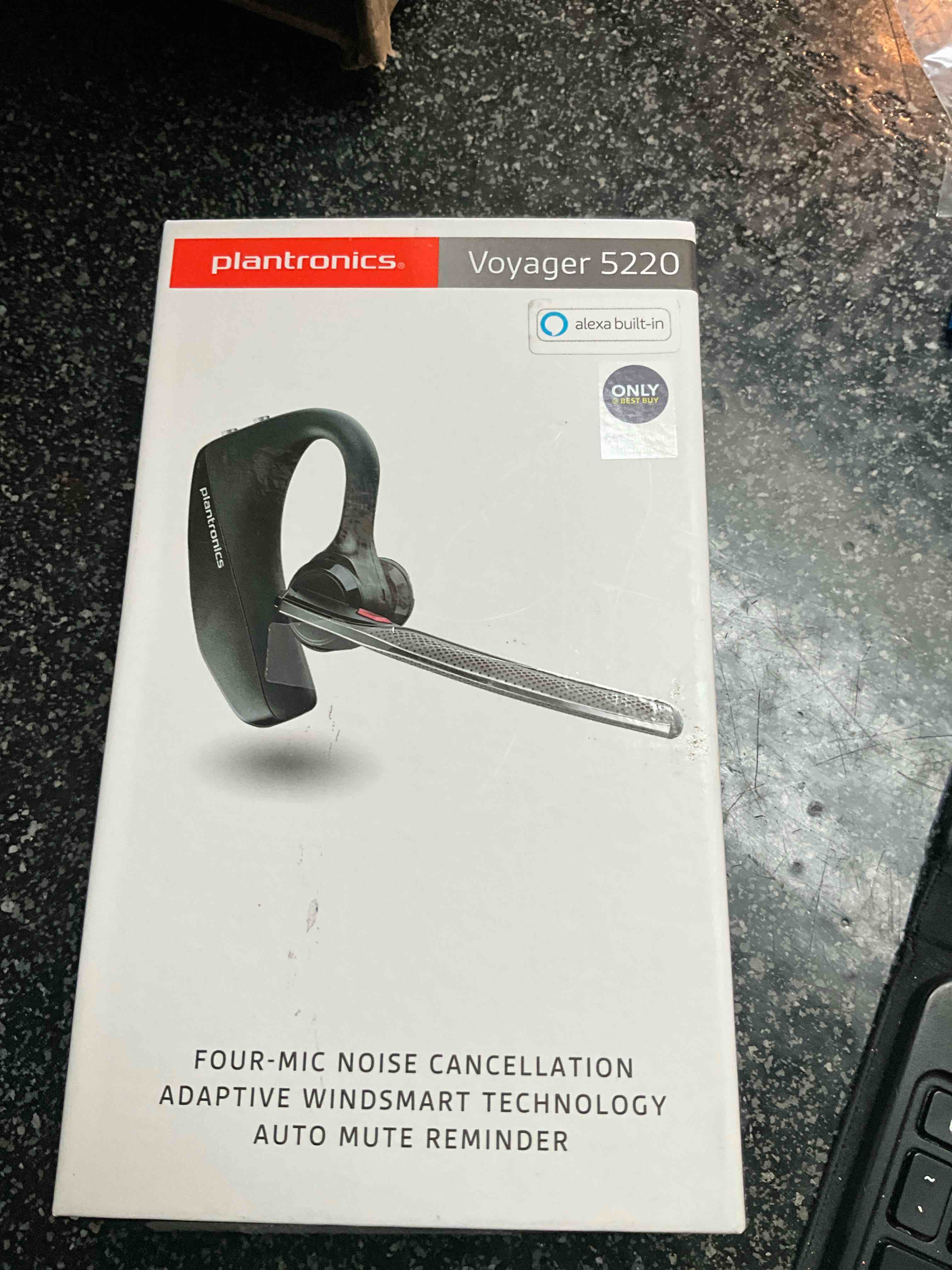 Plantronics Voyager 5220 Noise Cancelling Bluetooth Headset