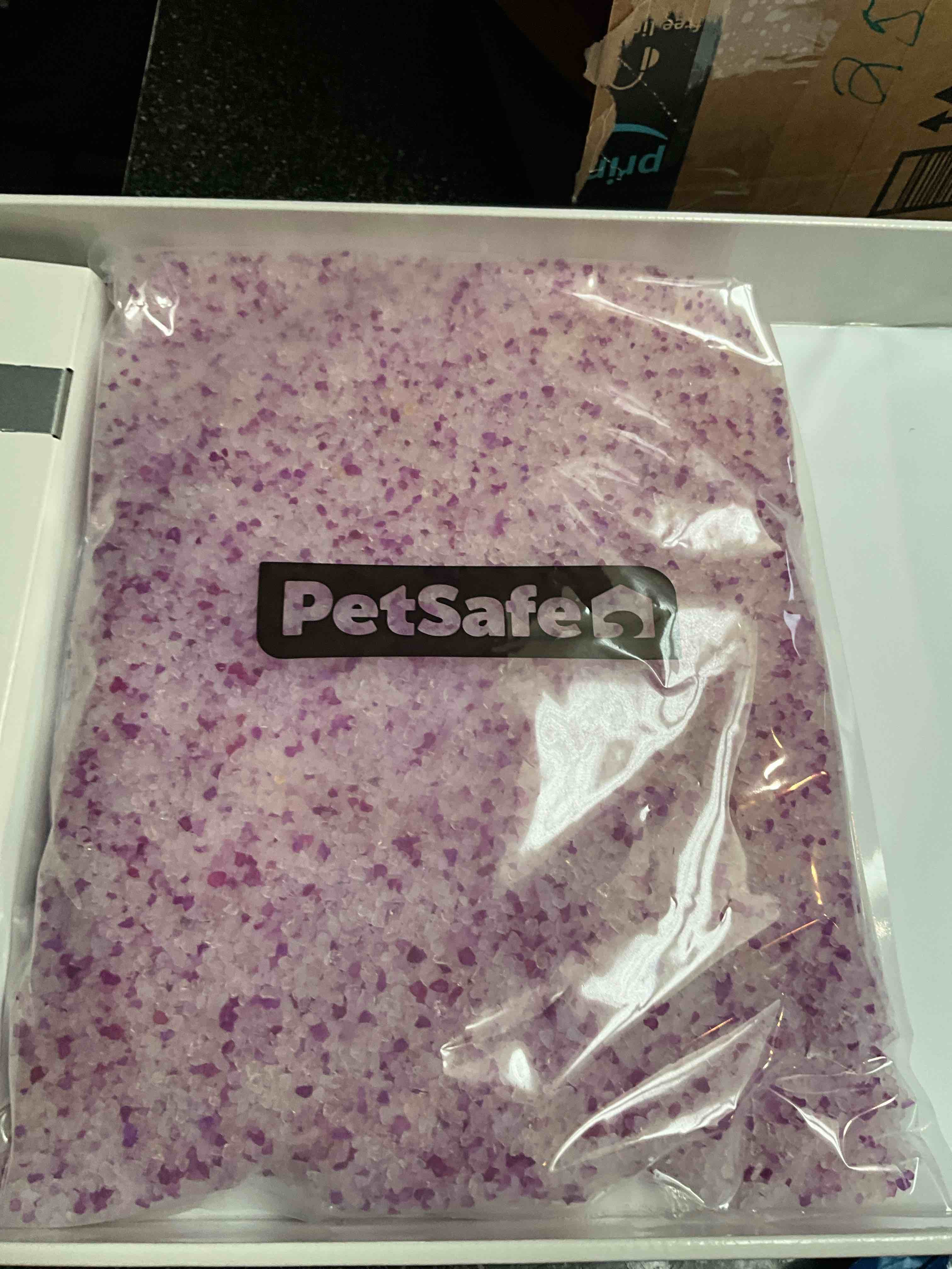 PetSafe ScoopFree Premium Crystal Cat Litter - Outperforms Clay Litter - Less Tracking, Dust for A Fresh Home - Non-Clumping - One 4.3 lb Bag of Litter (4.3 lb Total) - Lavender