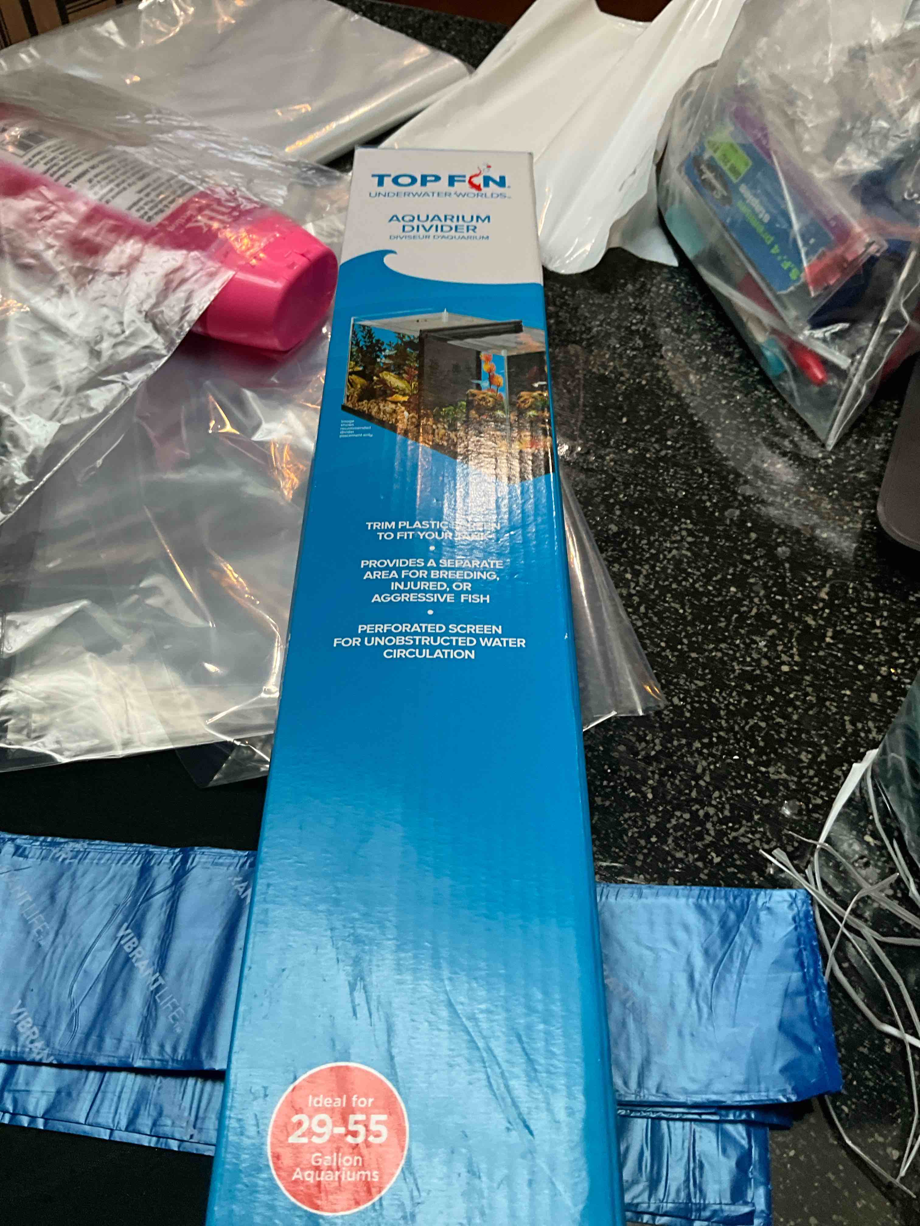 Top Fin - Aquarium Divider - Ideal for 29-55 Gallon Aquariums 