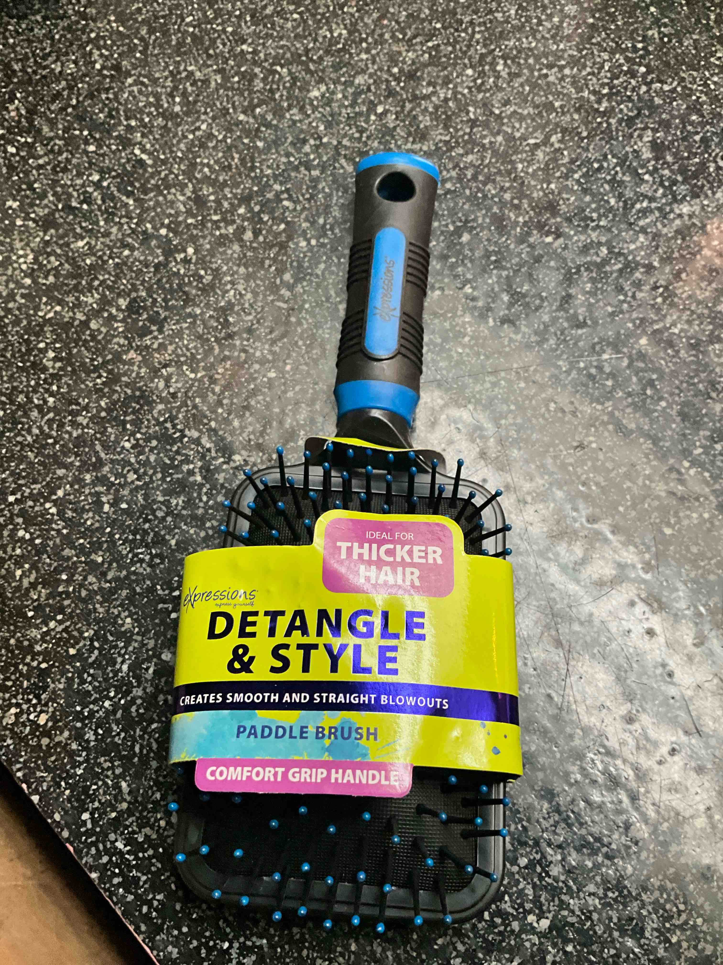 Expressions - Detangle & Style - Paddle Brush