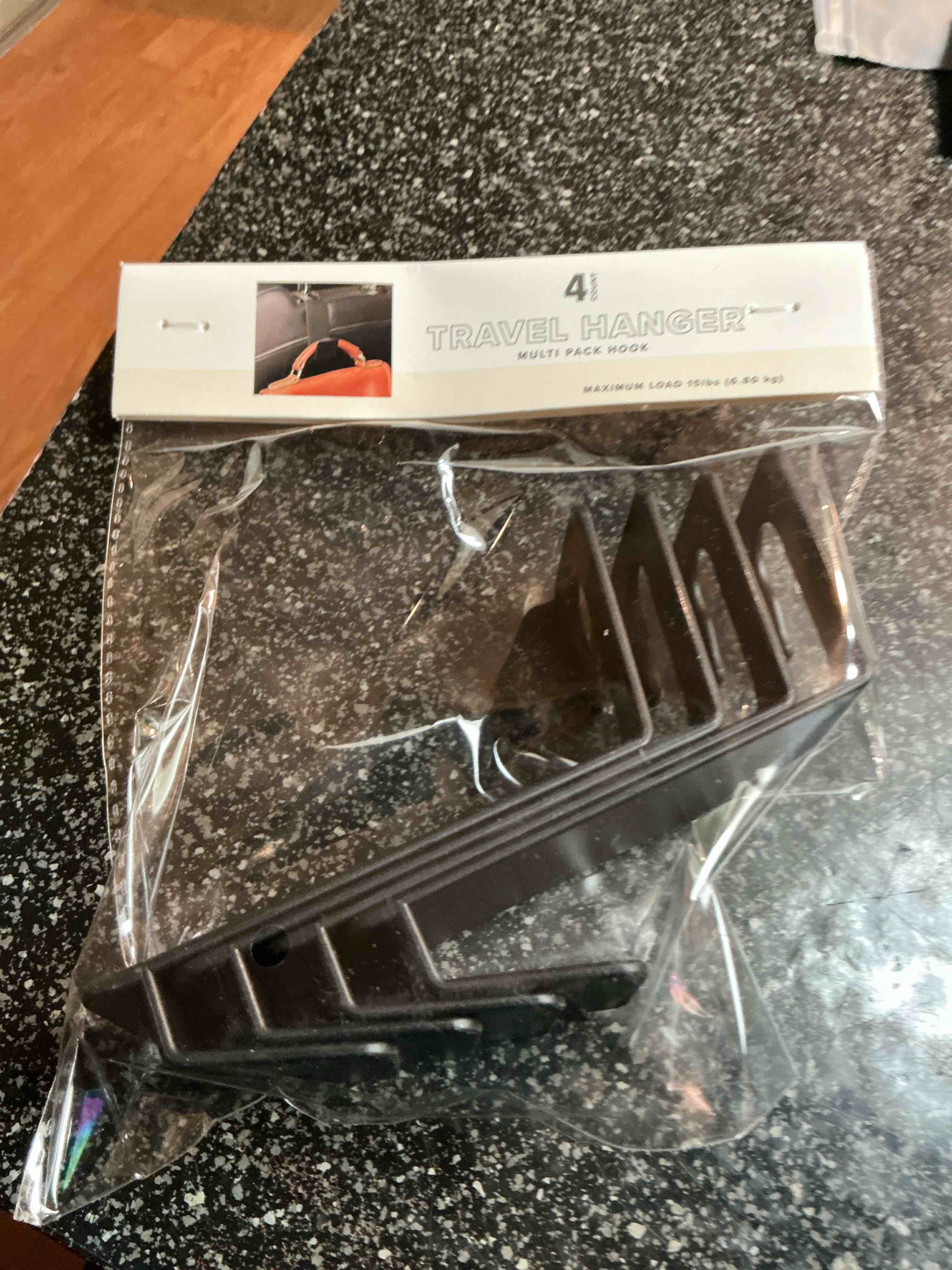 Condition photo showing New/Like New for Travel Hangers Contains 4 