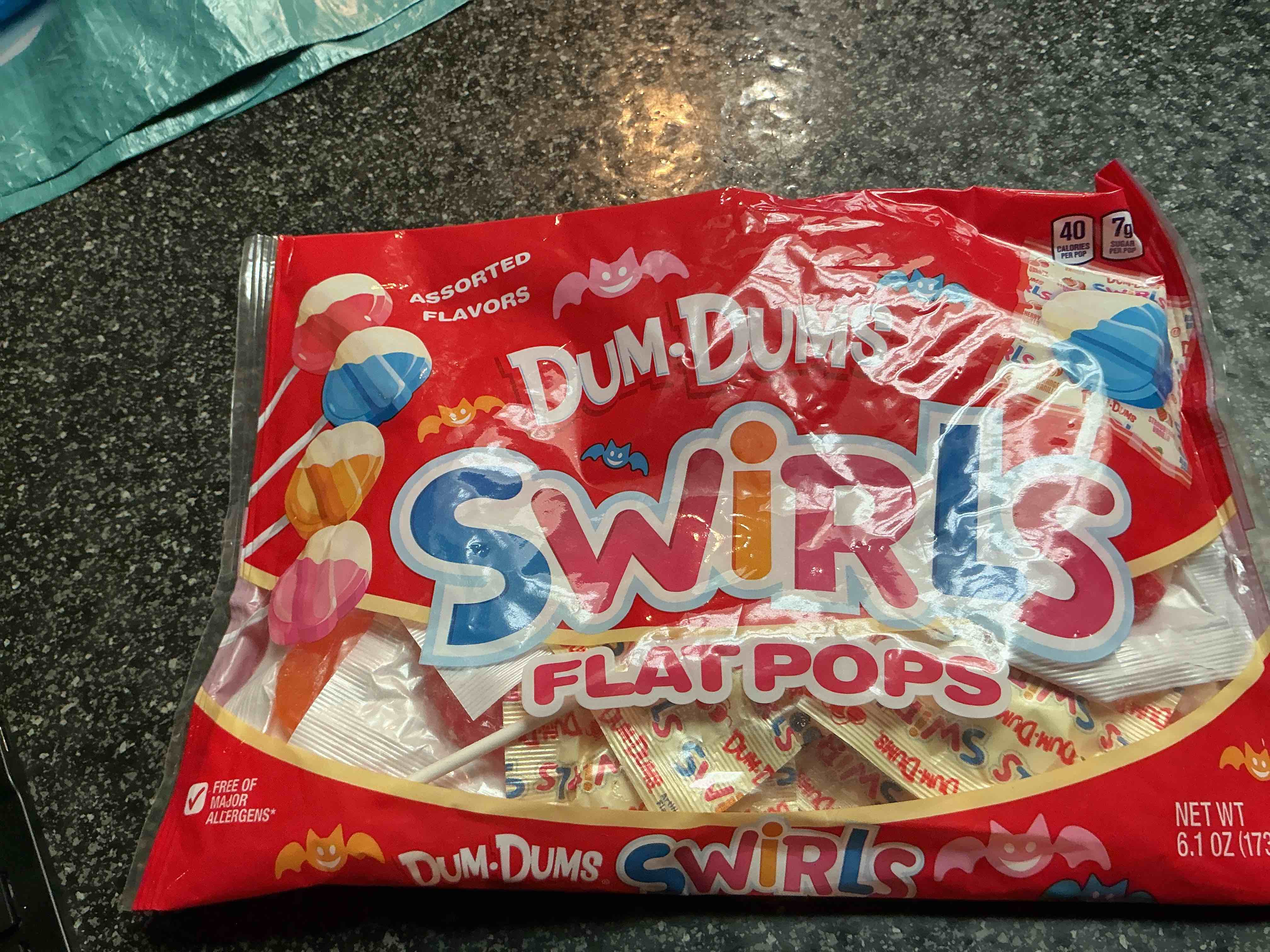 Condition photo showing New/Like New for Dum Dum Swirls 6.1 oz Flat Pops 