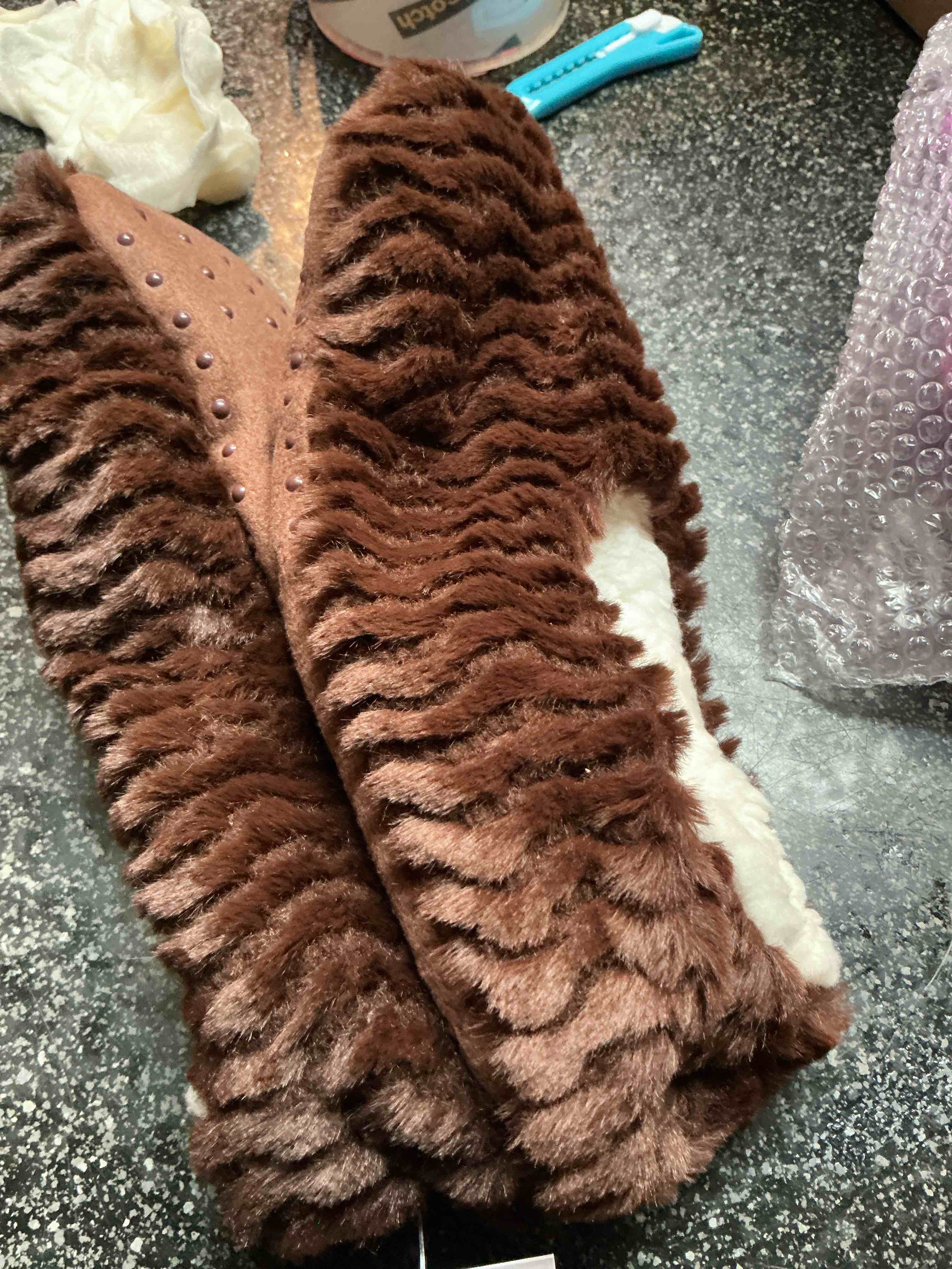 Condition photo showing New/Like New for Auden Slippers -  Size  S/M 5-7 