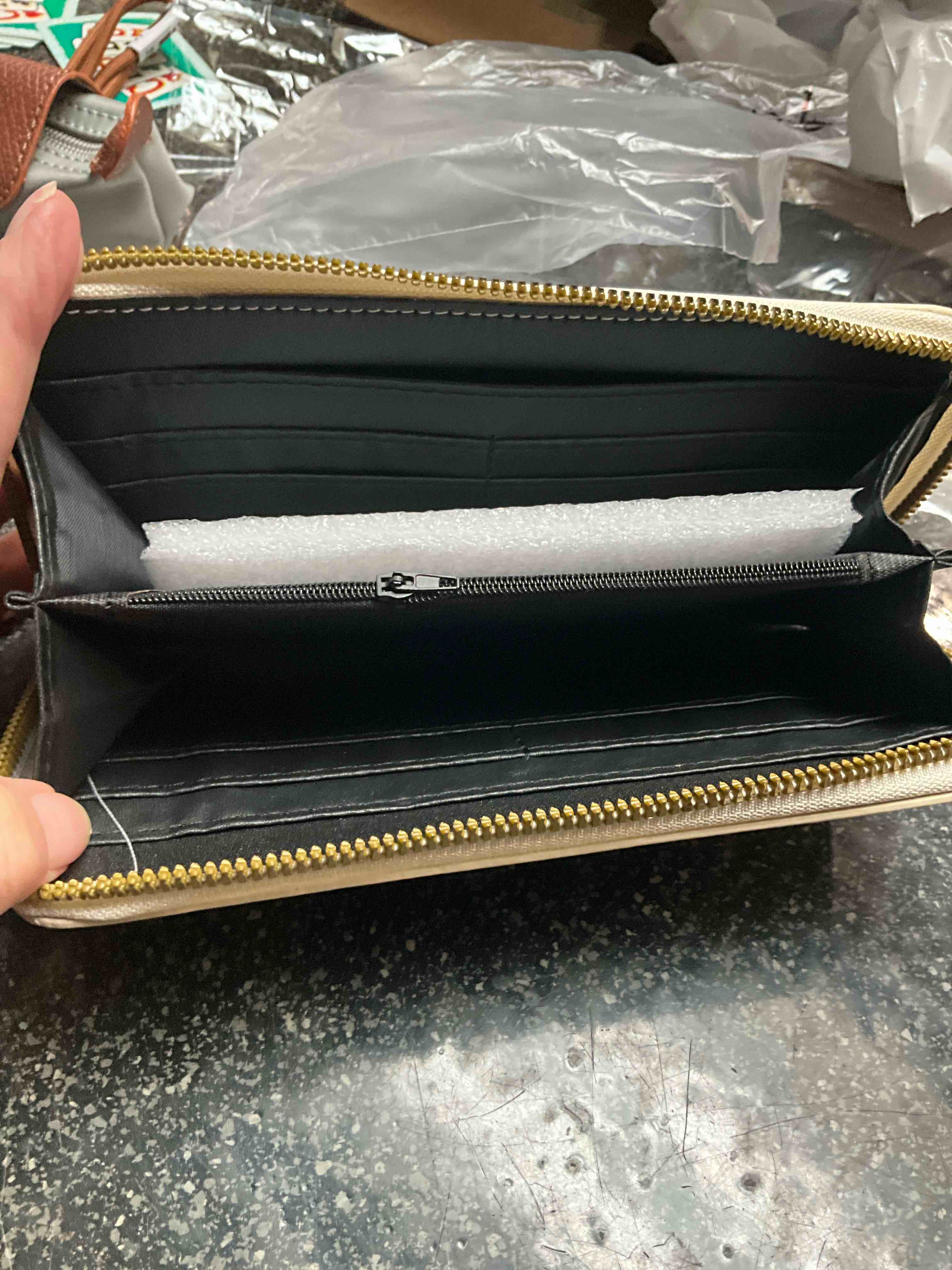 Condition photo showing New/Like New for Disney Lilo & Stitch - Zip Around Wallet 