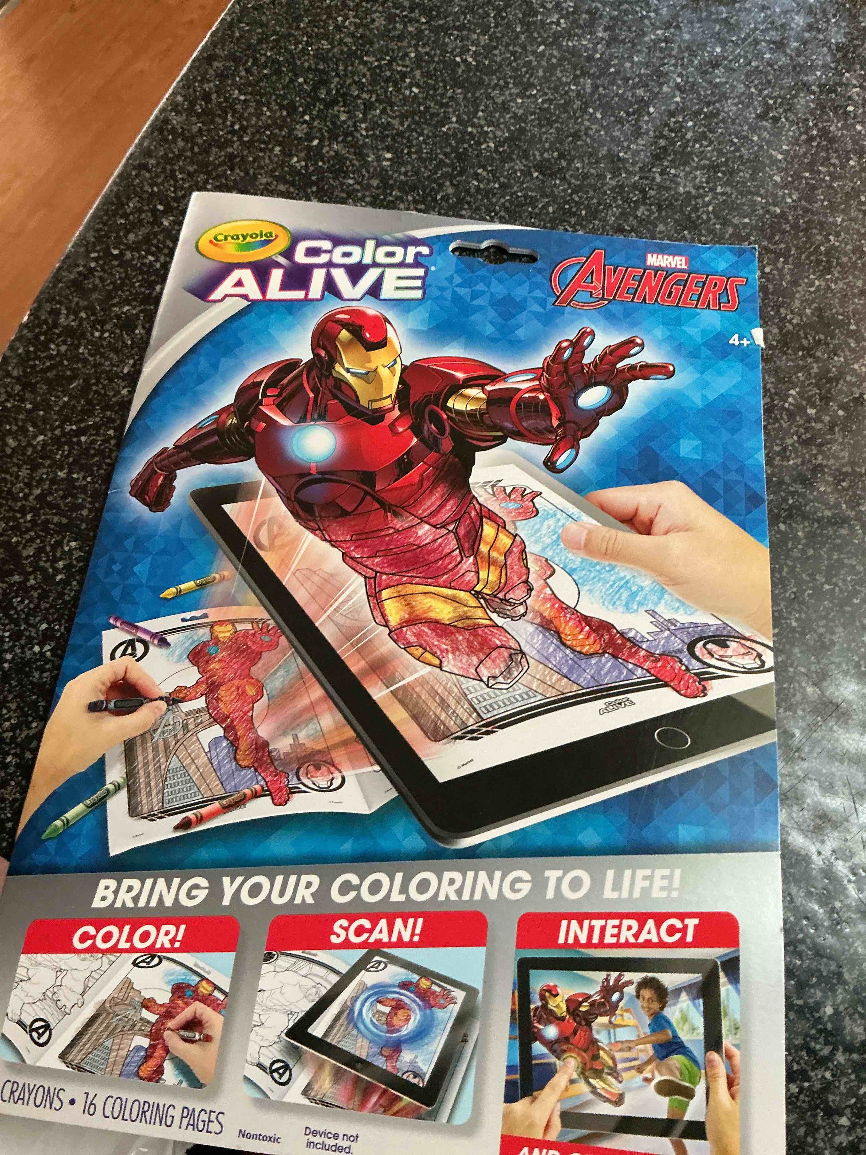 Marvel Avengers Crayola Color Alive 