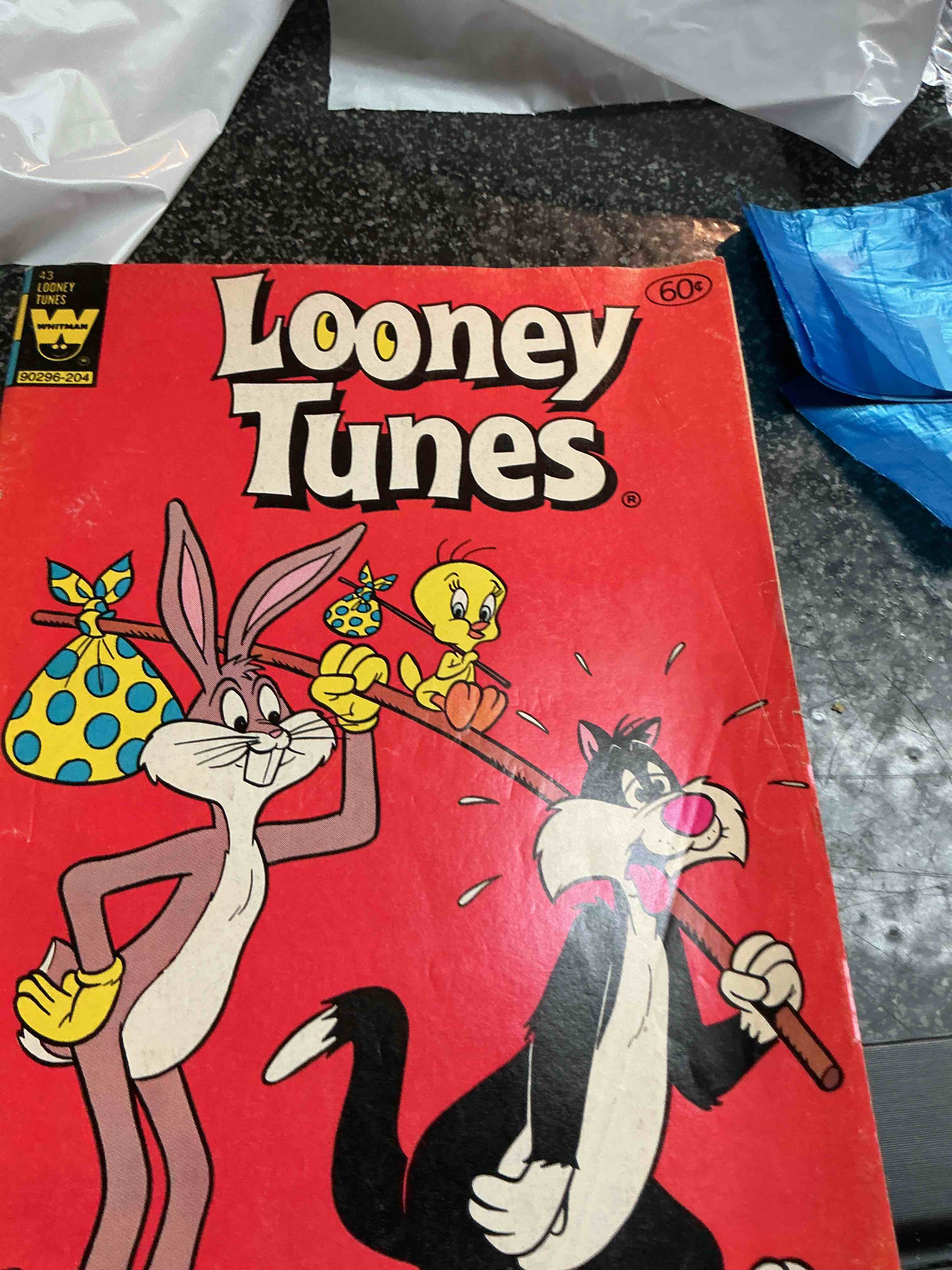 Looney Tunes Comic Book Retro