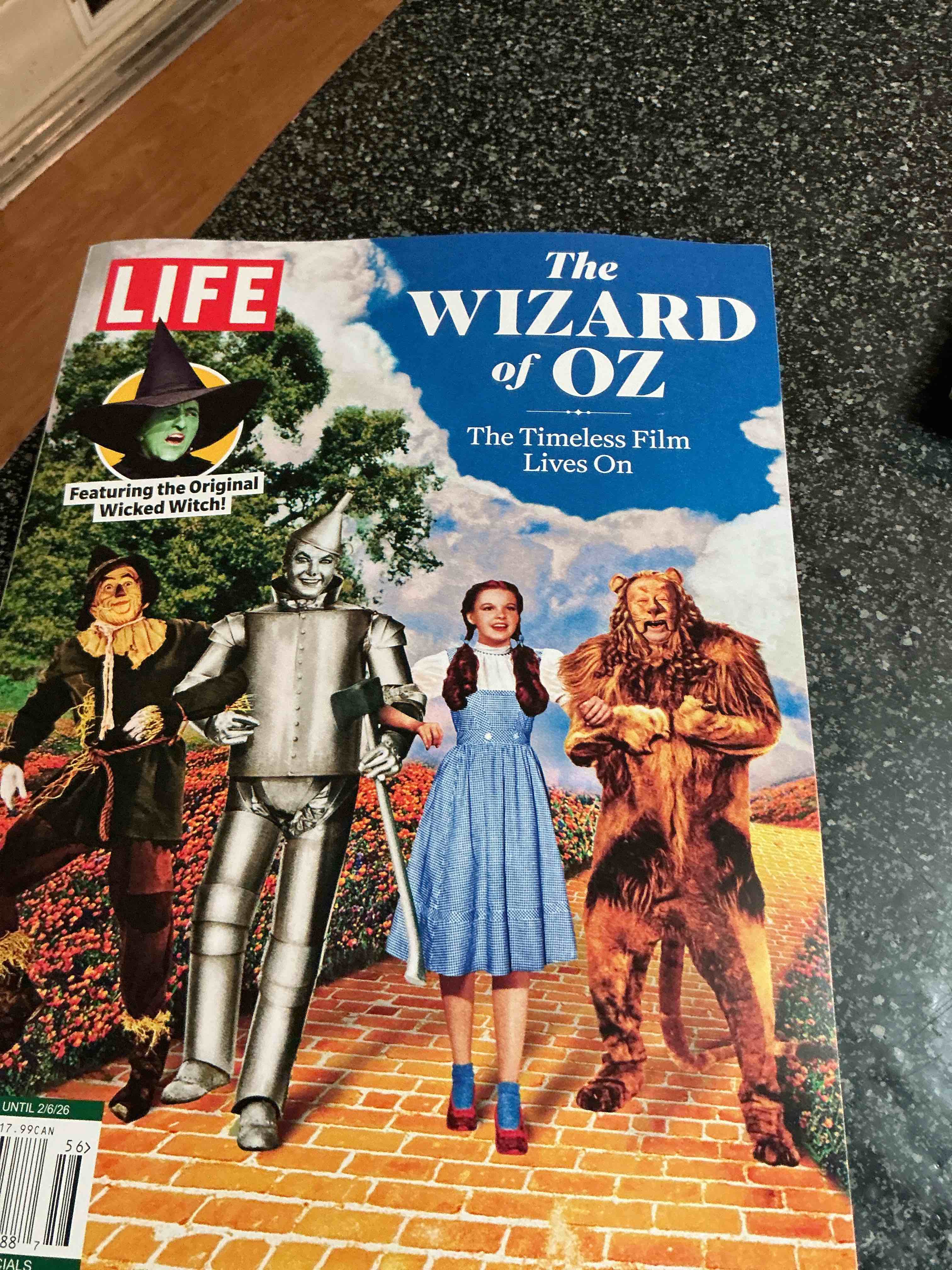 Condition photo showing New/Like New for Life The Wizard Of Oz 