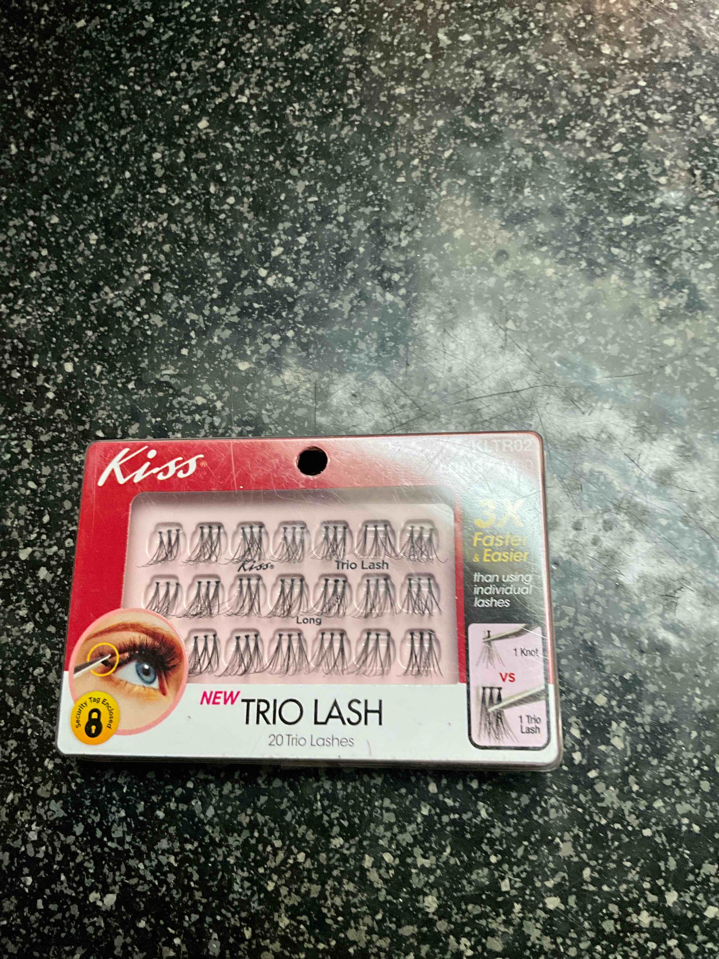 Condition photo showing New/Like New for Kiss Trio Lash - 20 Trios 