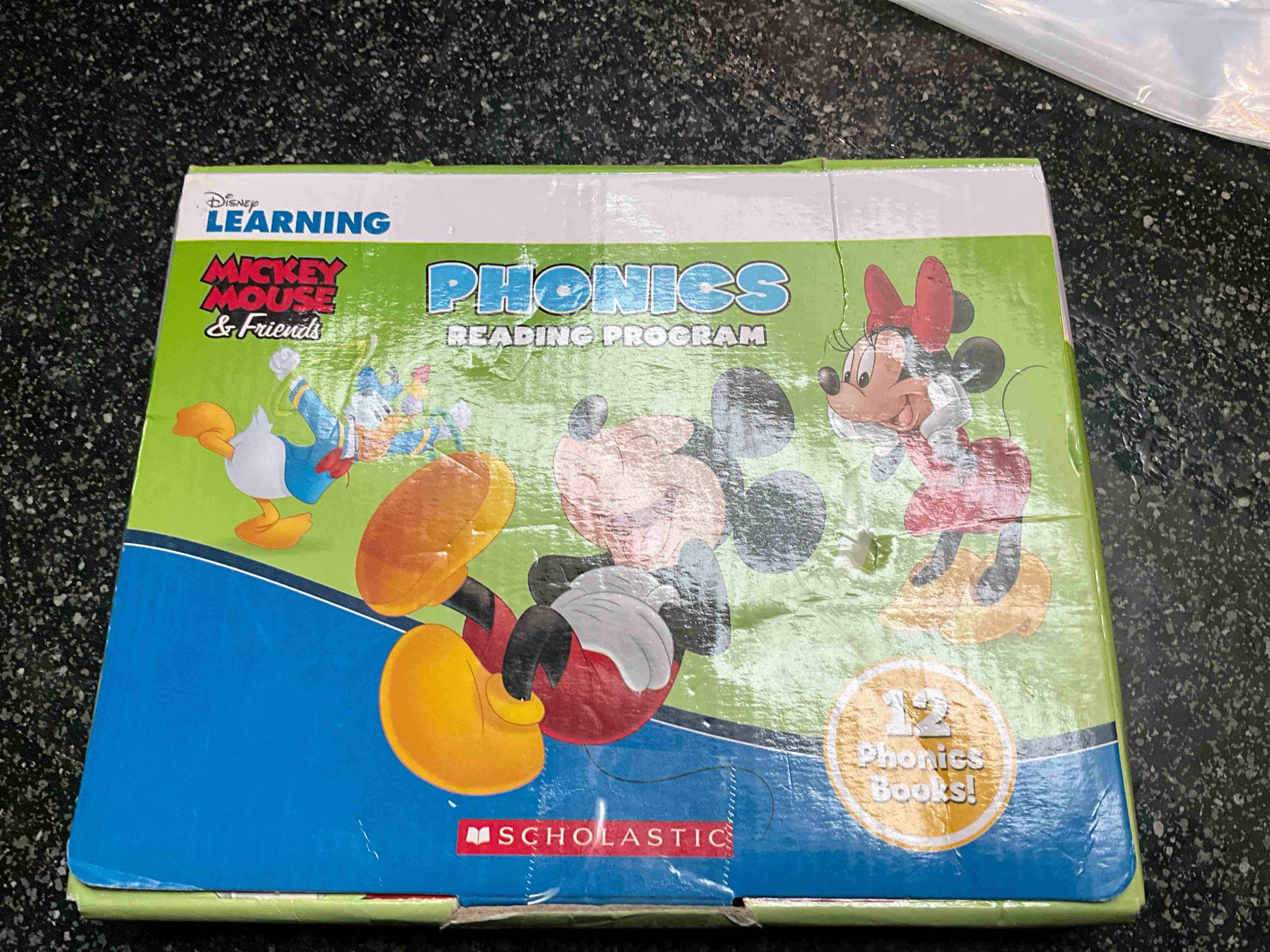 Scholastic/Disney Learning - Mickey Mouse & Friends - Phonics Reading Program 