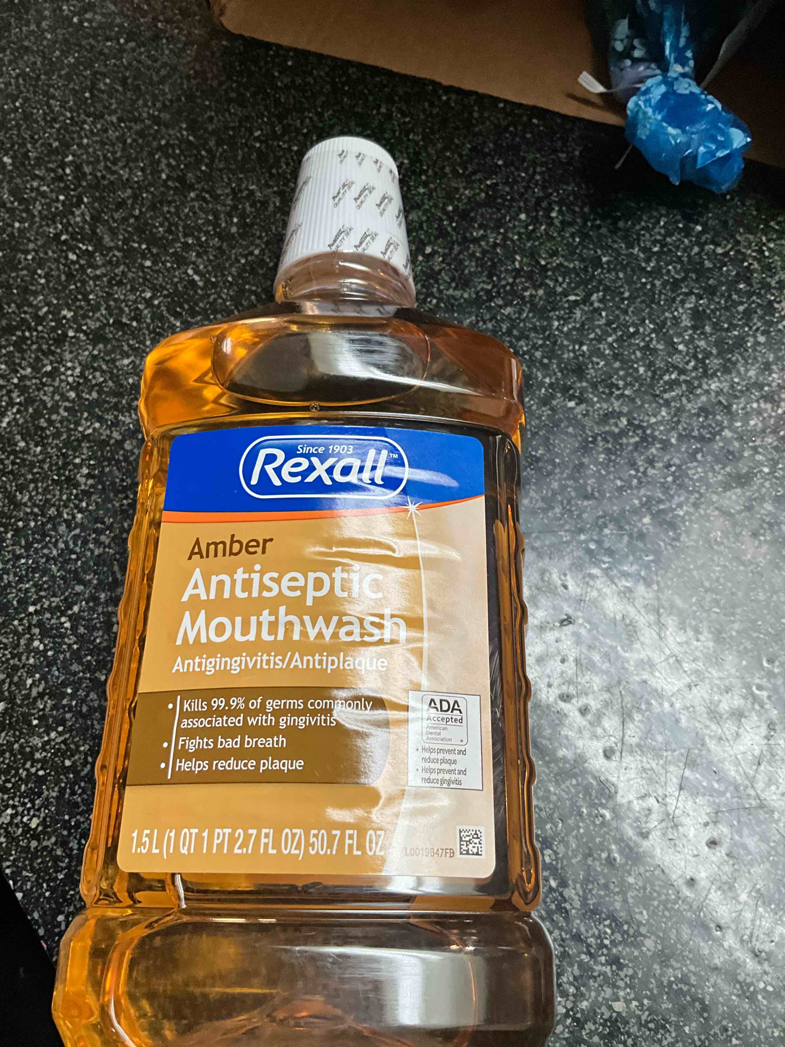 Rexall - Amber - Antiseptic Mouthwash - 50.7 oz