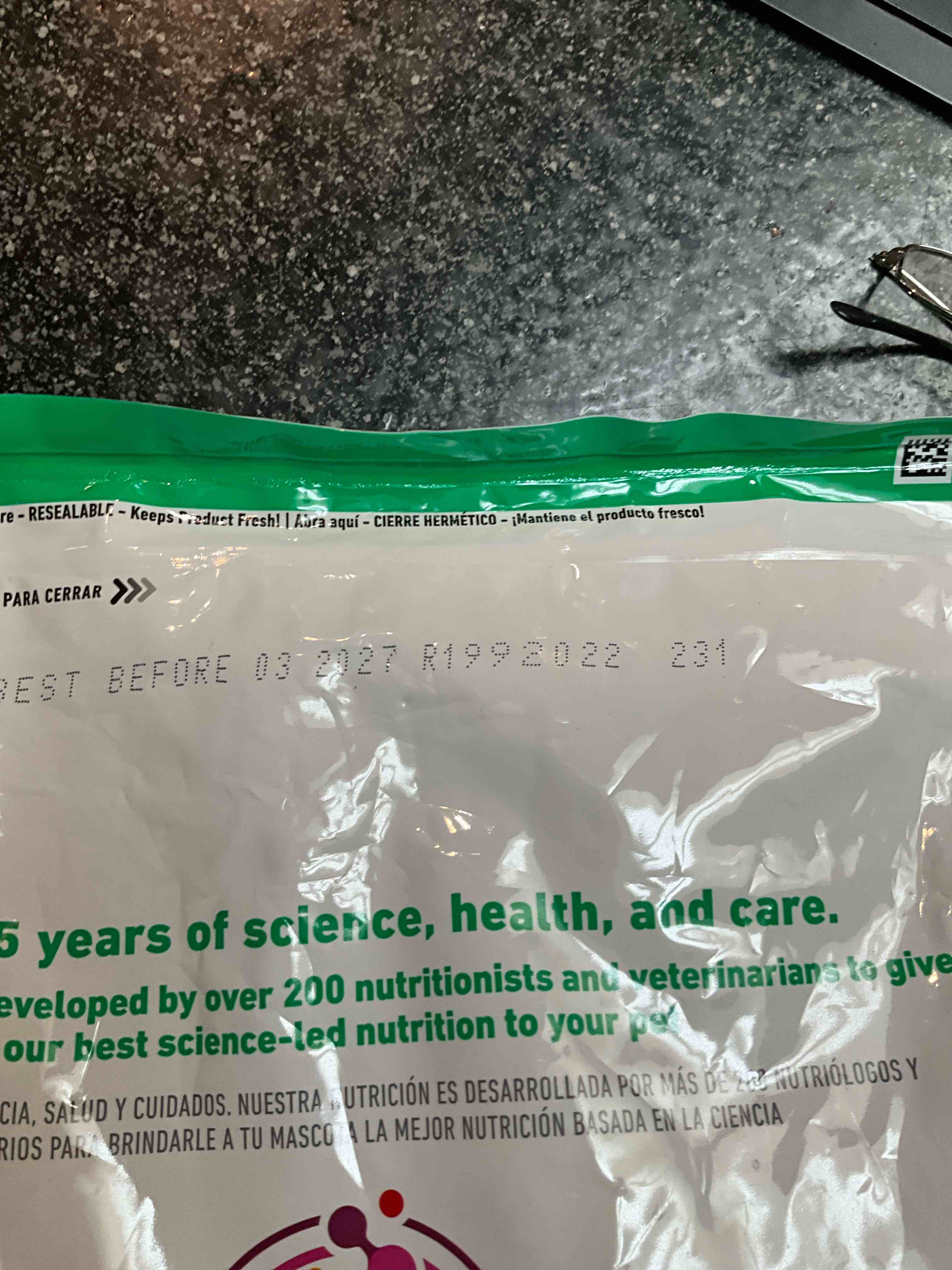 Condition photo showing New/Like New for Hill's Science Diet Puppy, Puppy Premium Nutrition, Dry Dog Food, Chicken & Brown Rice, 15.5 lb Bag