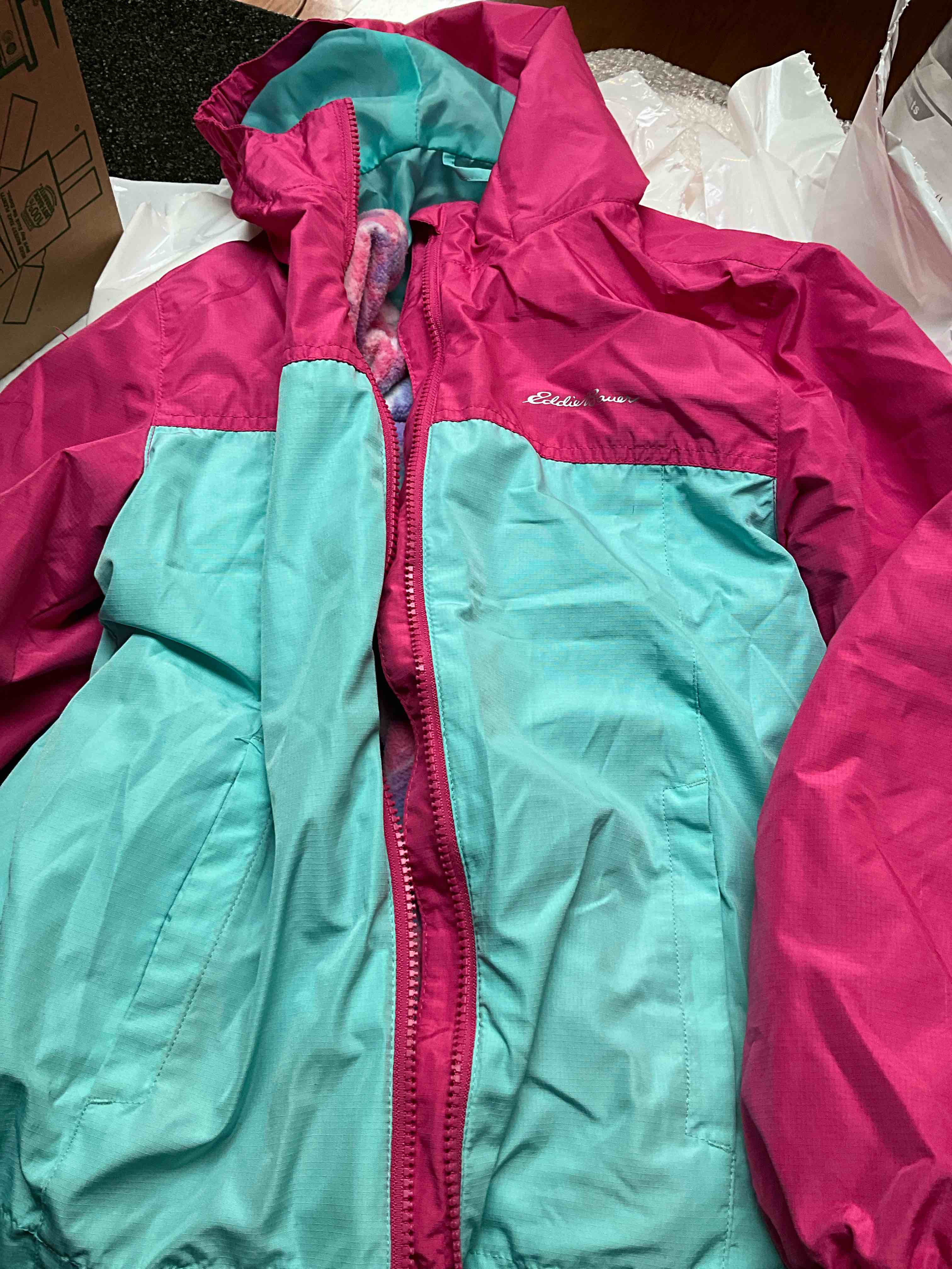 Condition photo showing Good Condition for Eddie Bauer - Girls - Winter Coat/Jacket - Zip In/Out Liner - size - M 10/12 