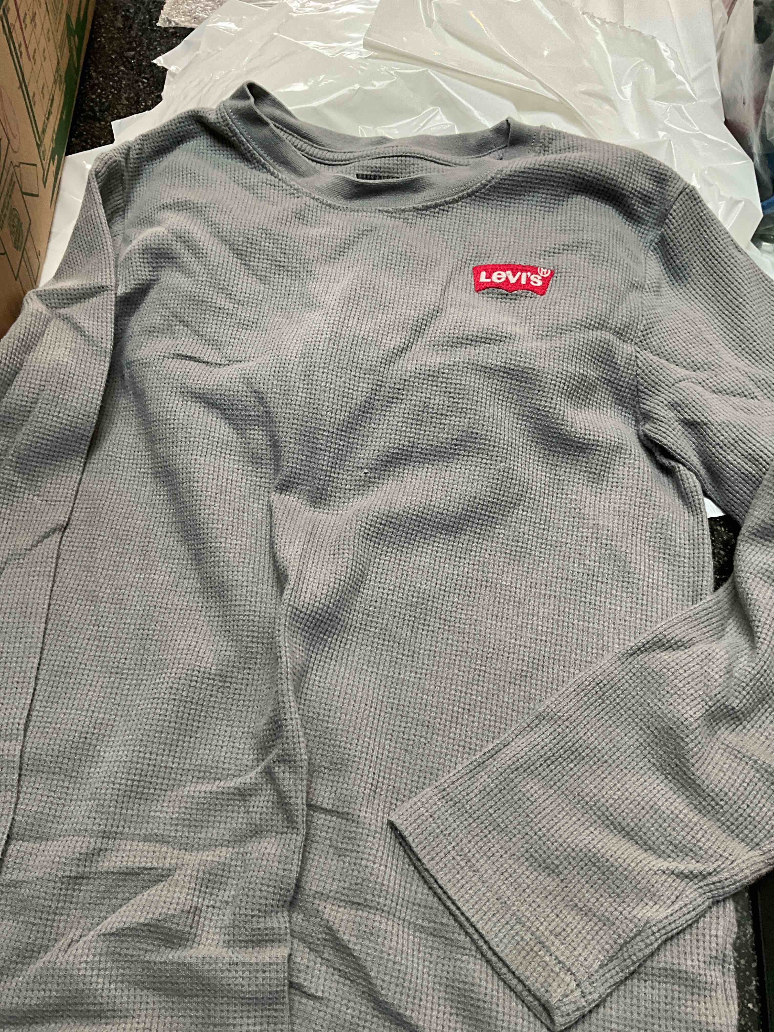 Levi’s - Grey - Thermal - Size - M 10/12