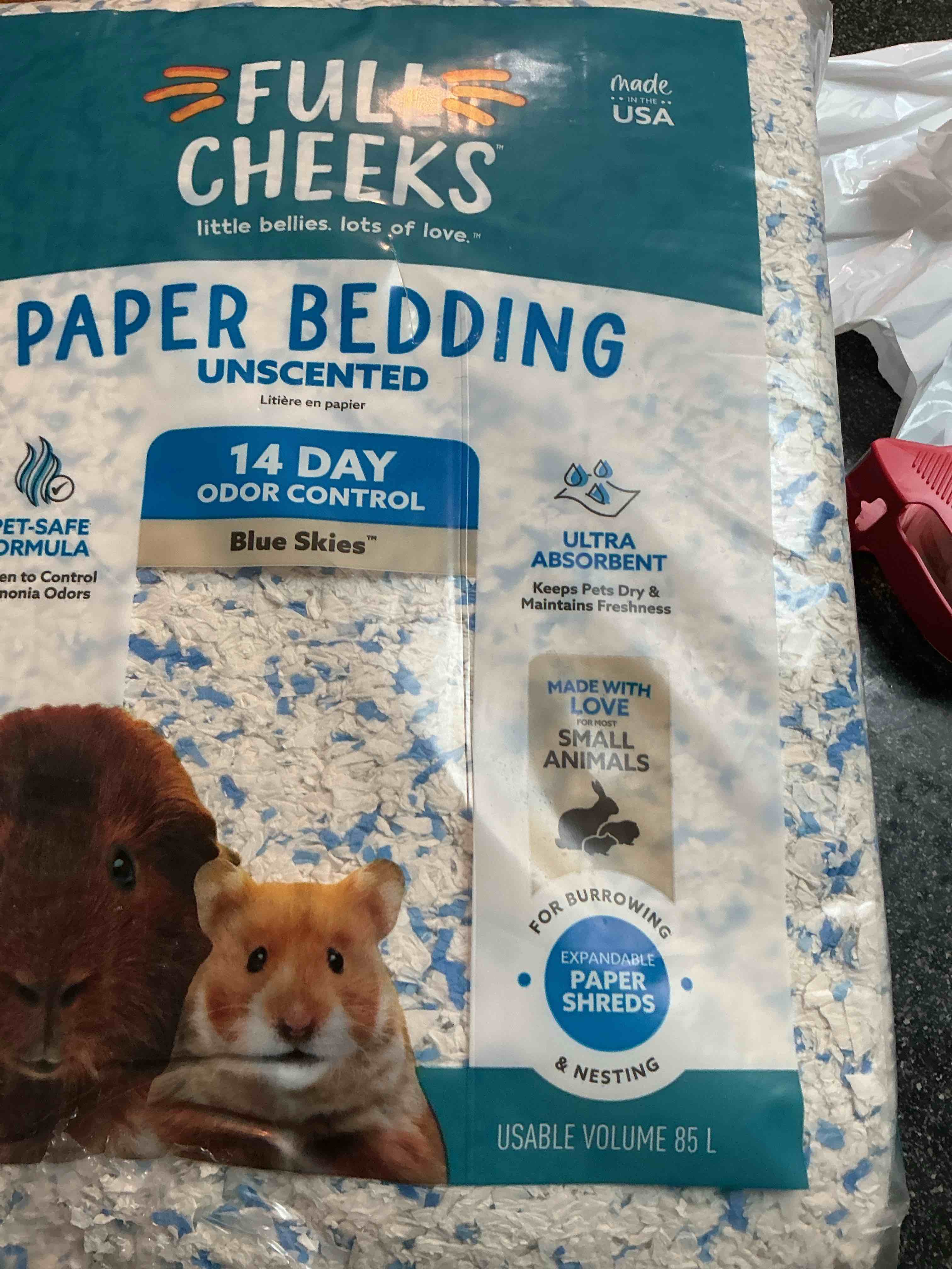 Condition photo showing New/Like New for Full Cheeks Paper Bedding Unscented 14 Day Control  Usable Volume 85 L.  