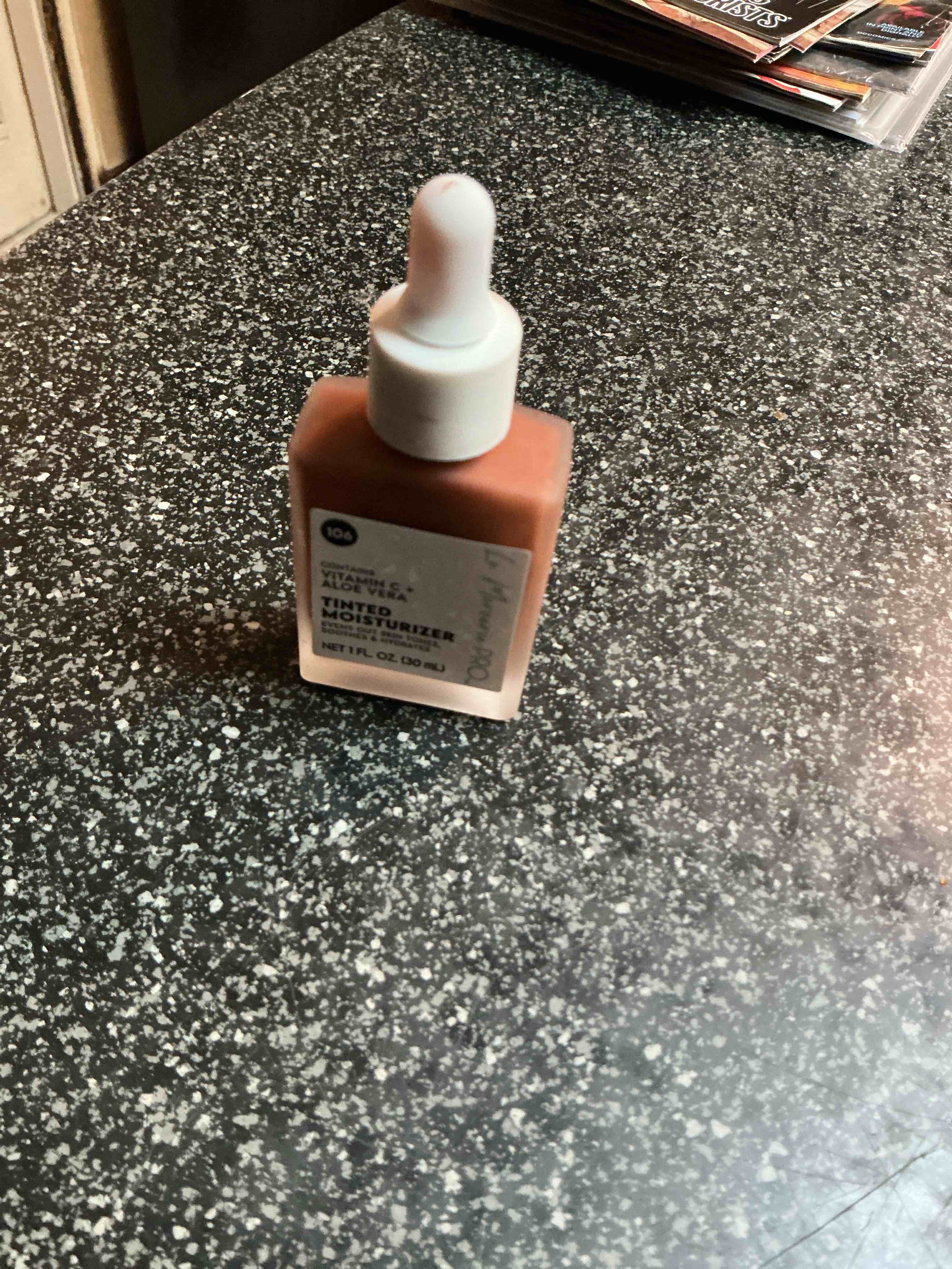 Condition photo showing New/Like New for Tinted Moisturizer Vitamin C Aloe Vera 1 Fl. Oz. 