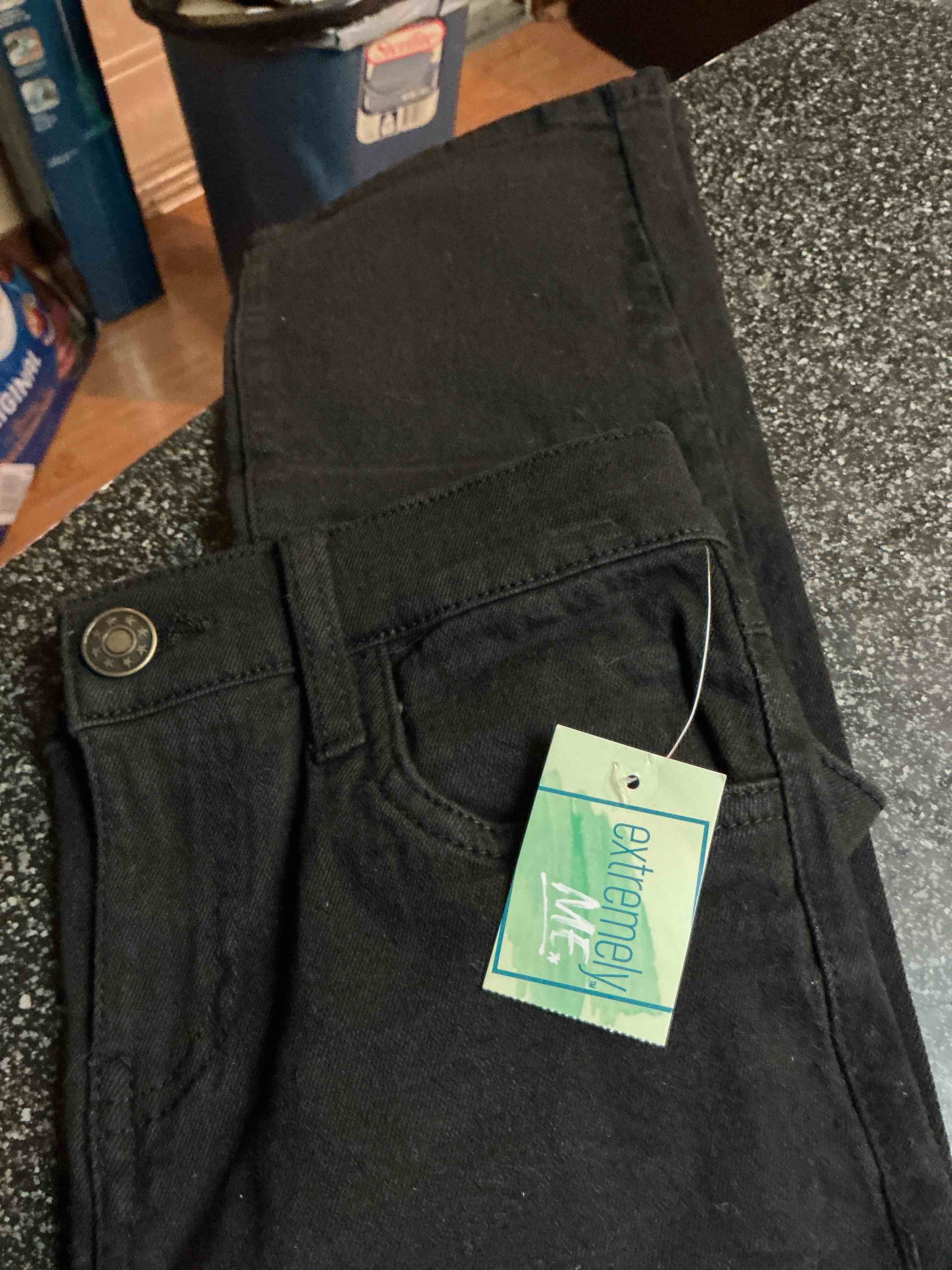 Condition photo showing New/Like New for Extremely Me Girls Black Jeans Boot Cut Size 10/12 