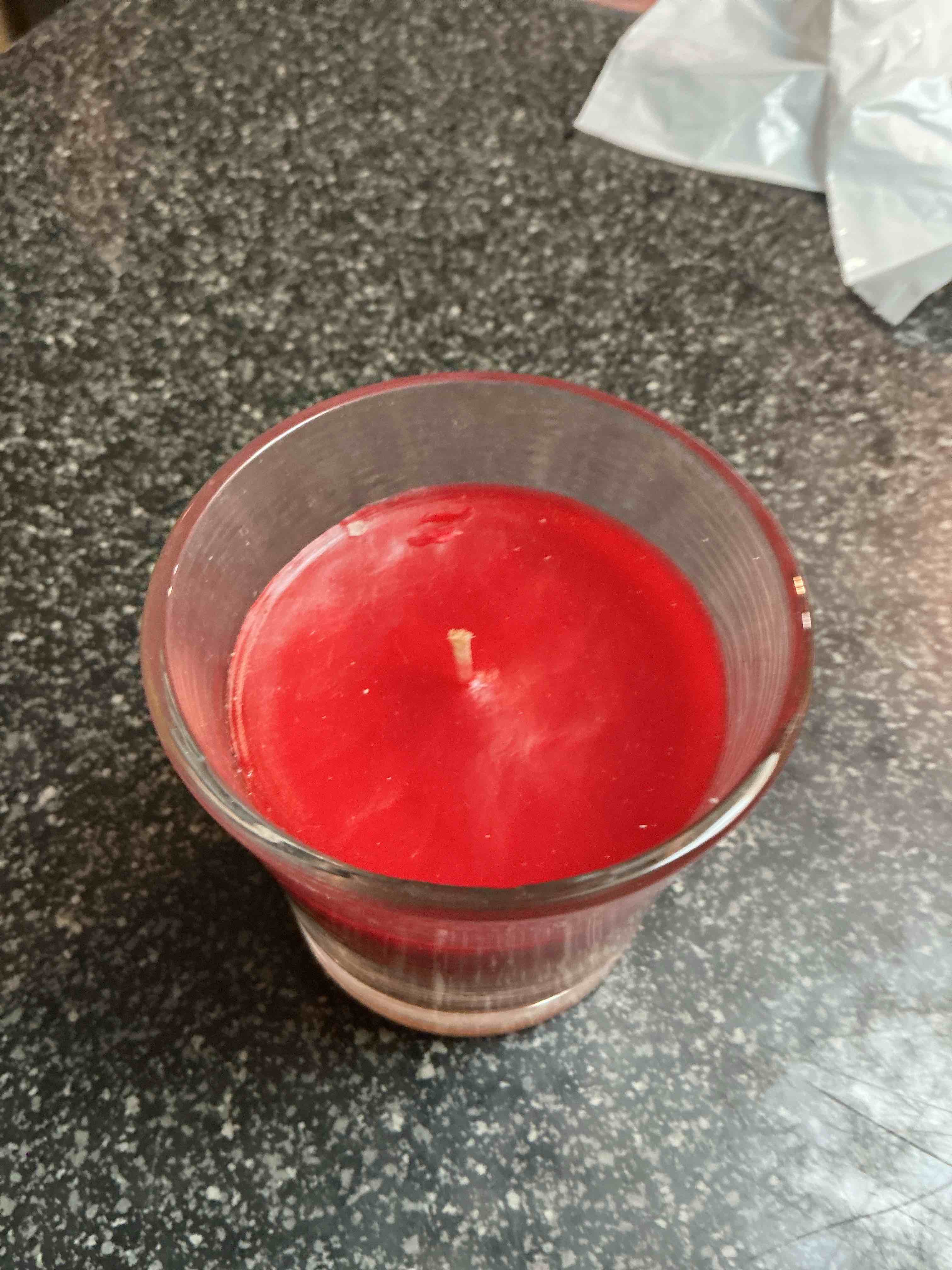 Condition photo showing New/Like New for Glade Vanilla Passion Fruit Hawaiian Breeze Candle