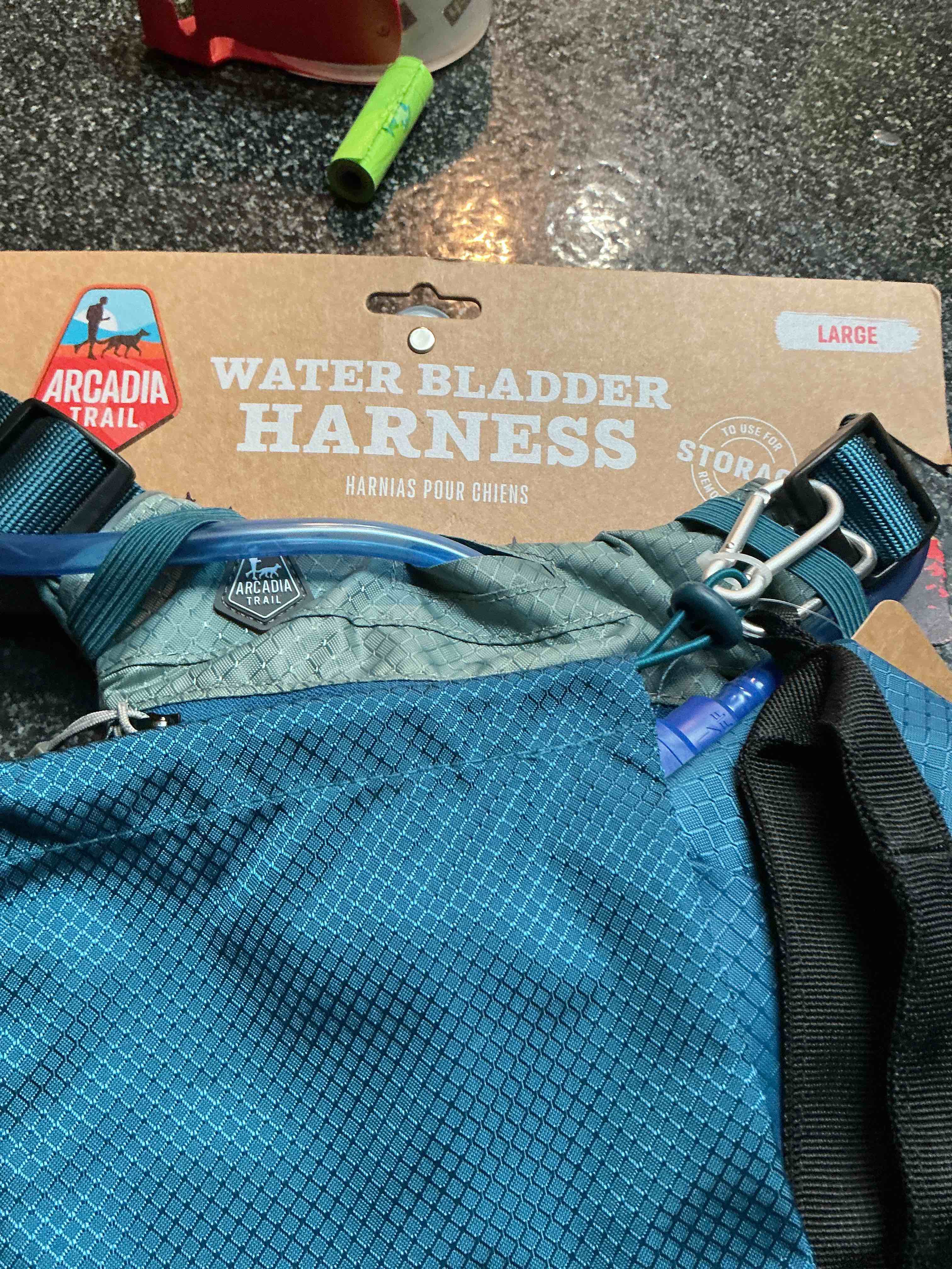 Arcadia Trail - Water Bladder Harness Size L 