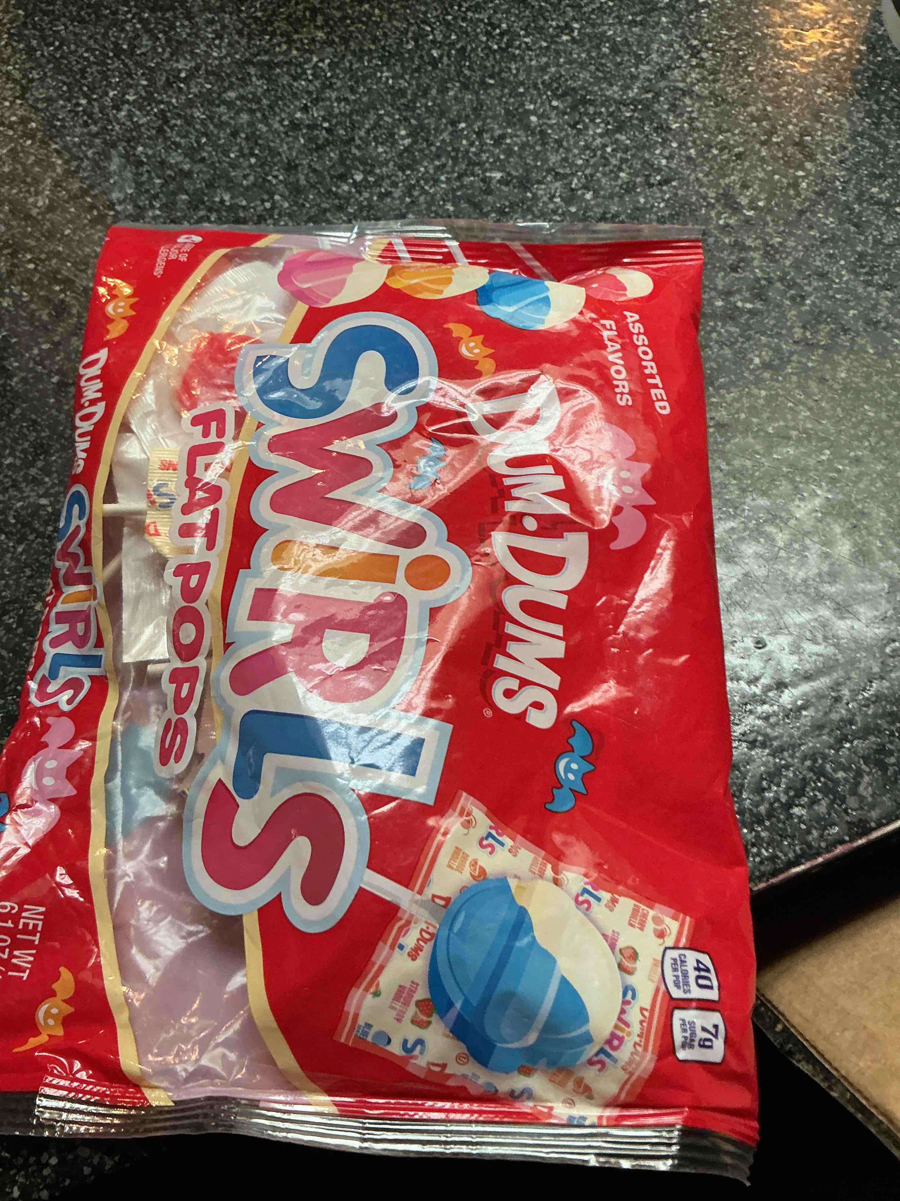 Dum-Dums Swirls Flat Pops 6.1 OZ. 