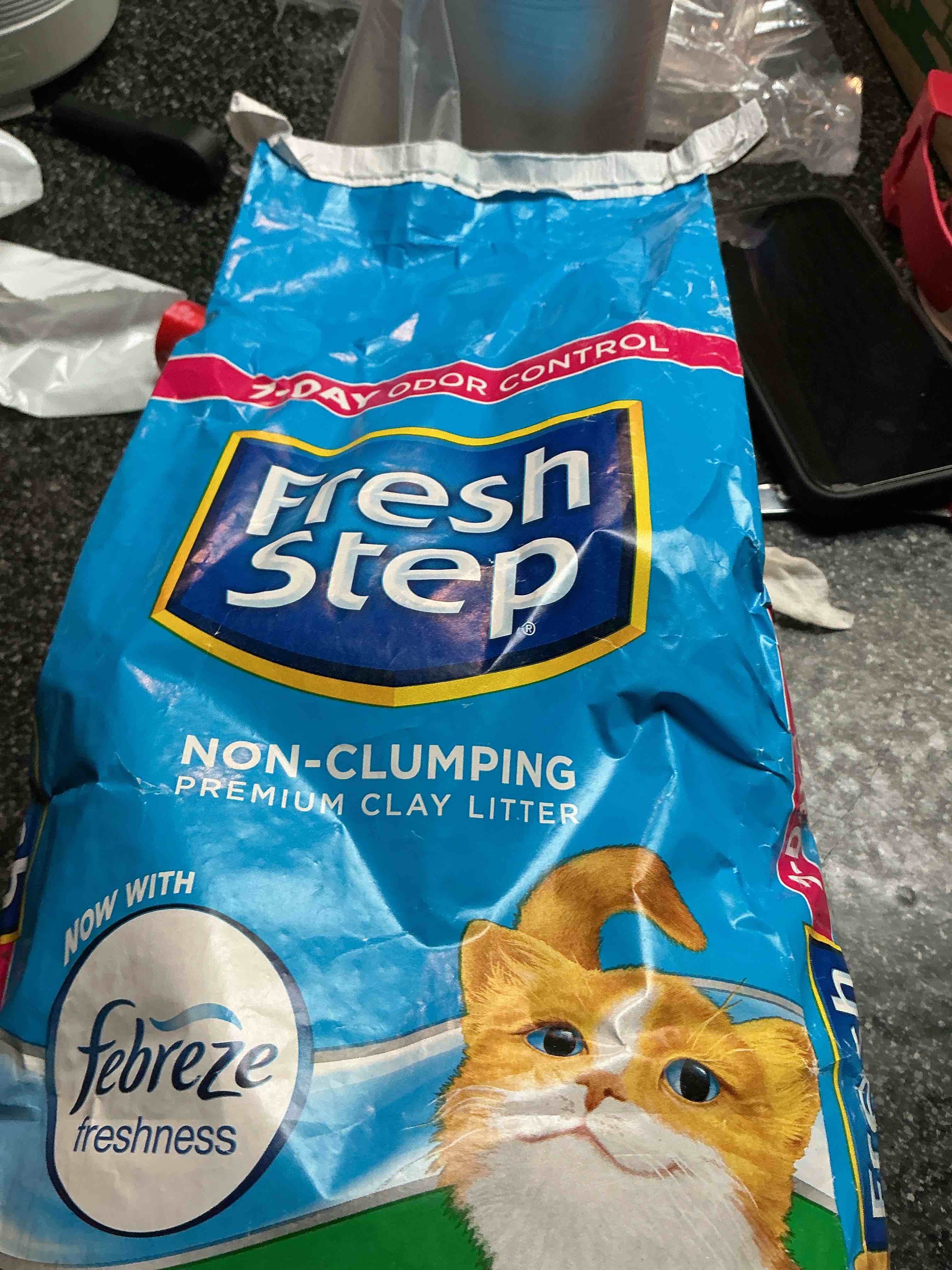 Fresh Steps Non Clumping Premium Clay Litter 7 LB Bag