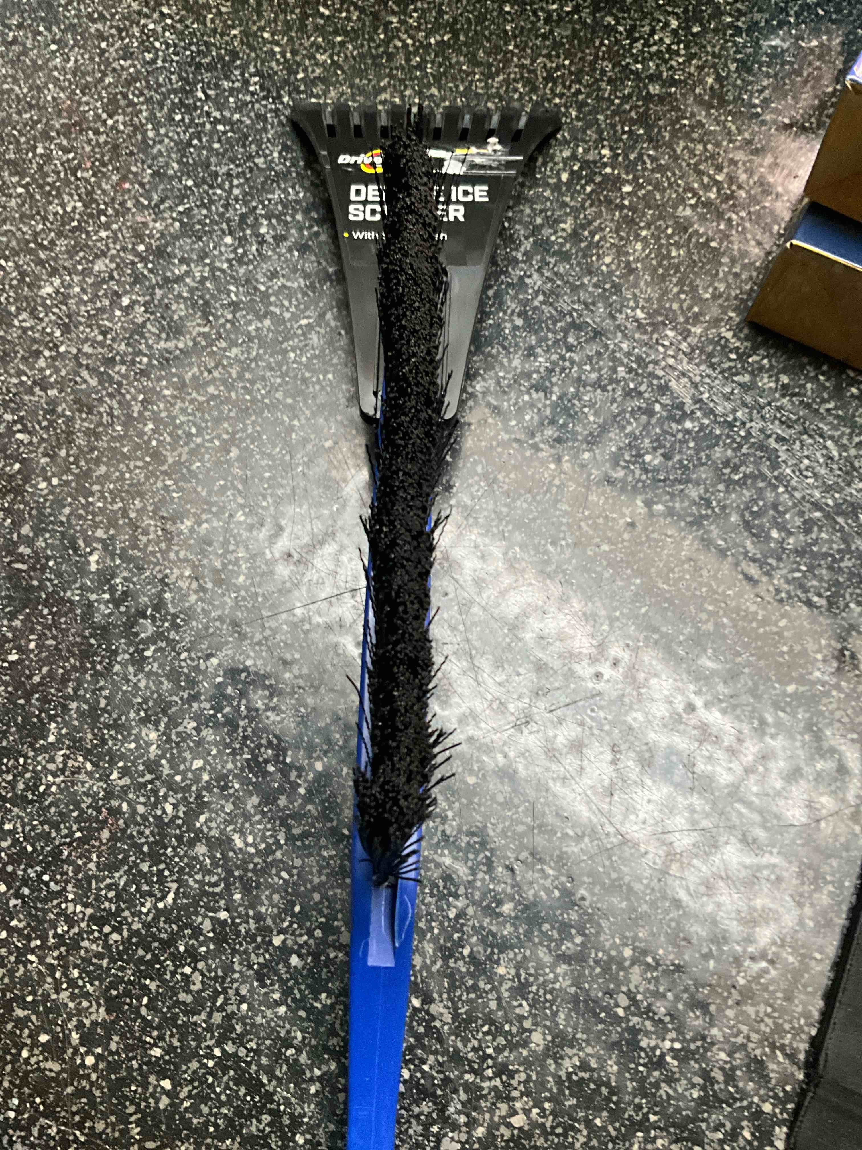 drive - mxd - deluxe ice scraper with snow brush 