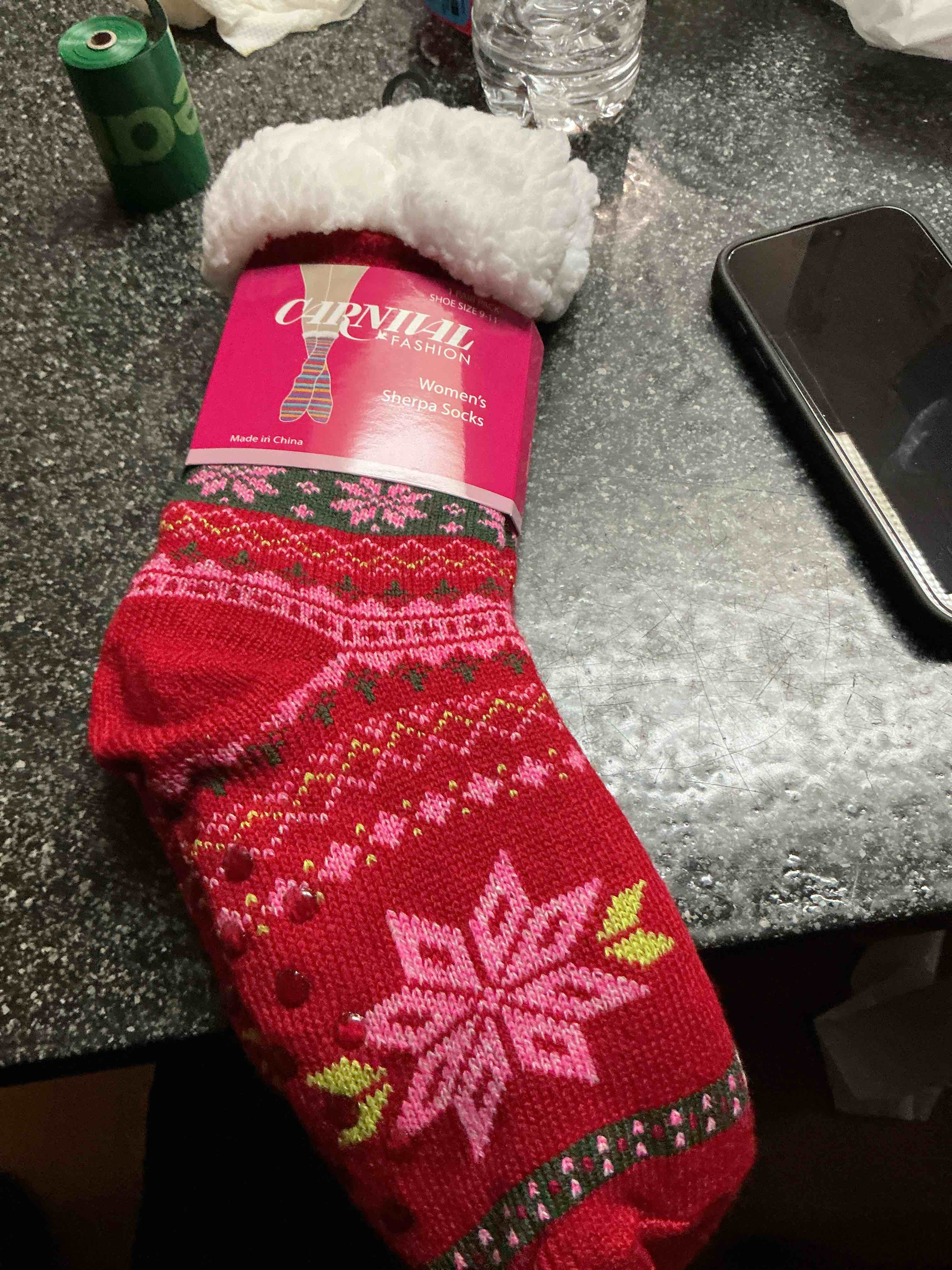 carnival fashion women’s sherpa socks shoe size 9-11