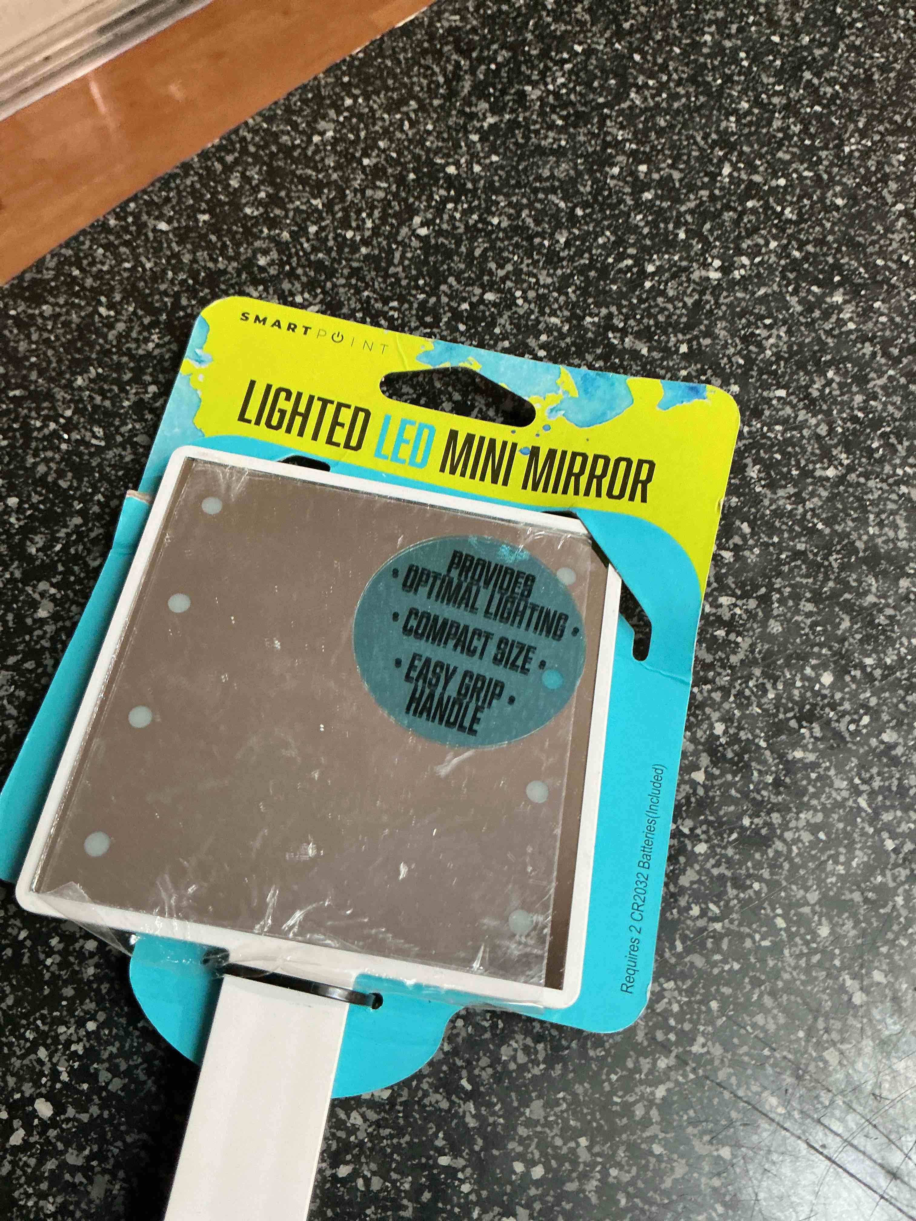 Smartpoint Lighted LED Mini Mirror 