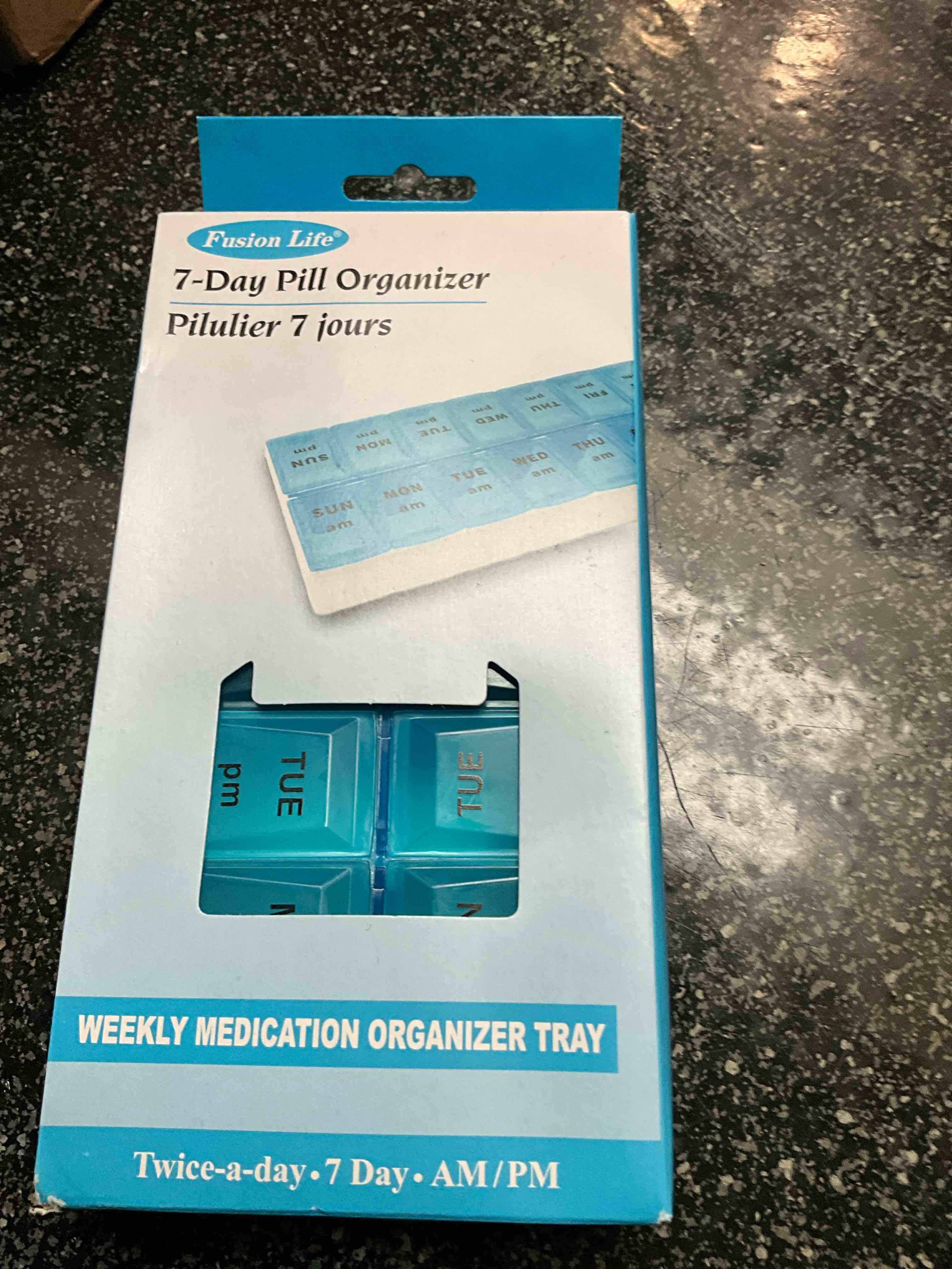 fusion life - 7 - day pill organizer - weekly med organizer tray - am/pm