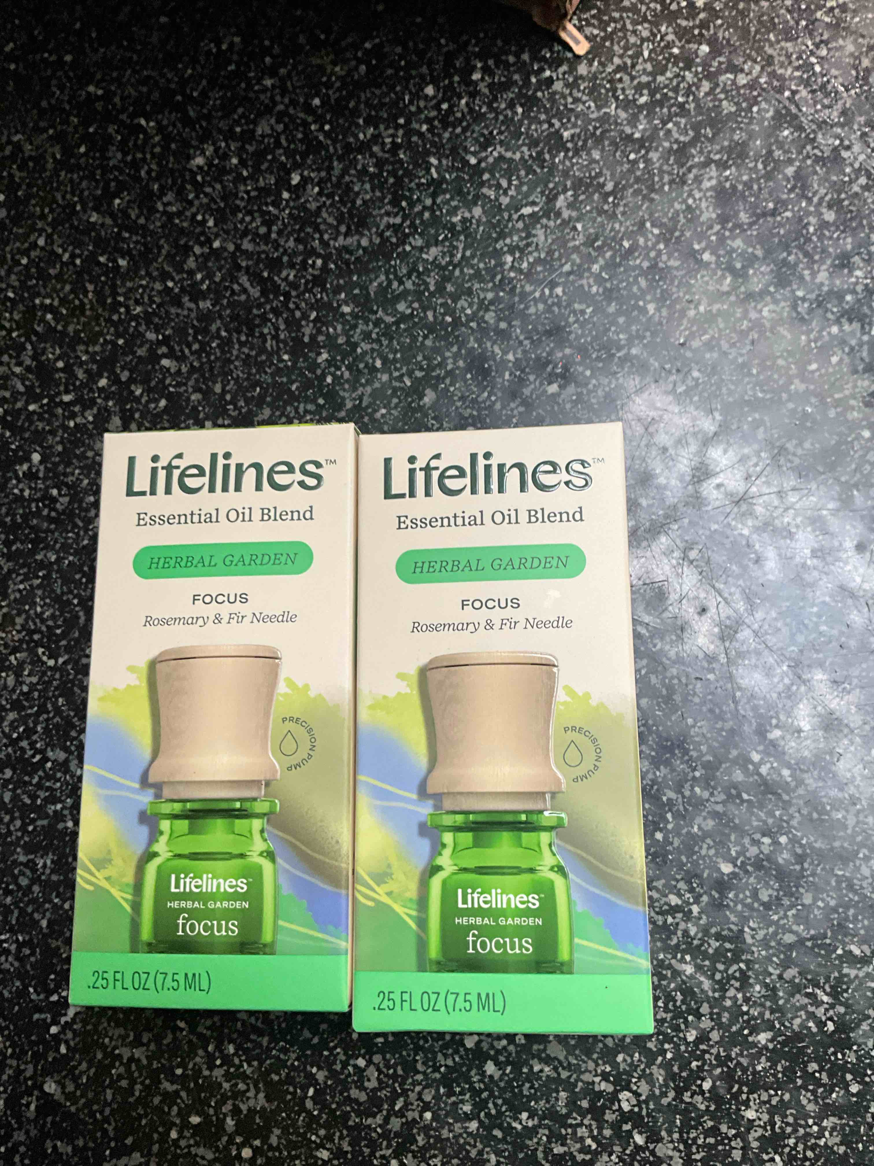 Lifelines - Essential Oil Blend - Herbal Garden - Focus - Rosemary/Fir Needles - .25 oz - 2 count 