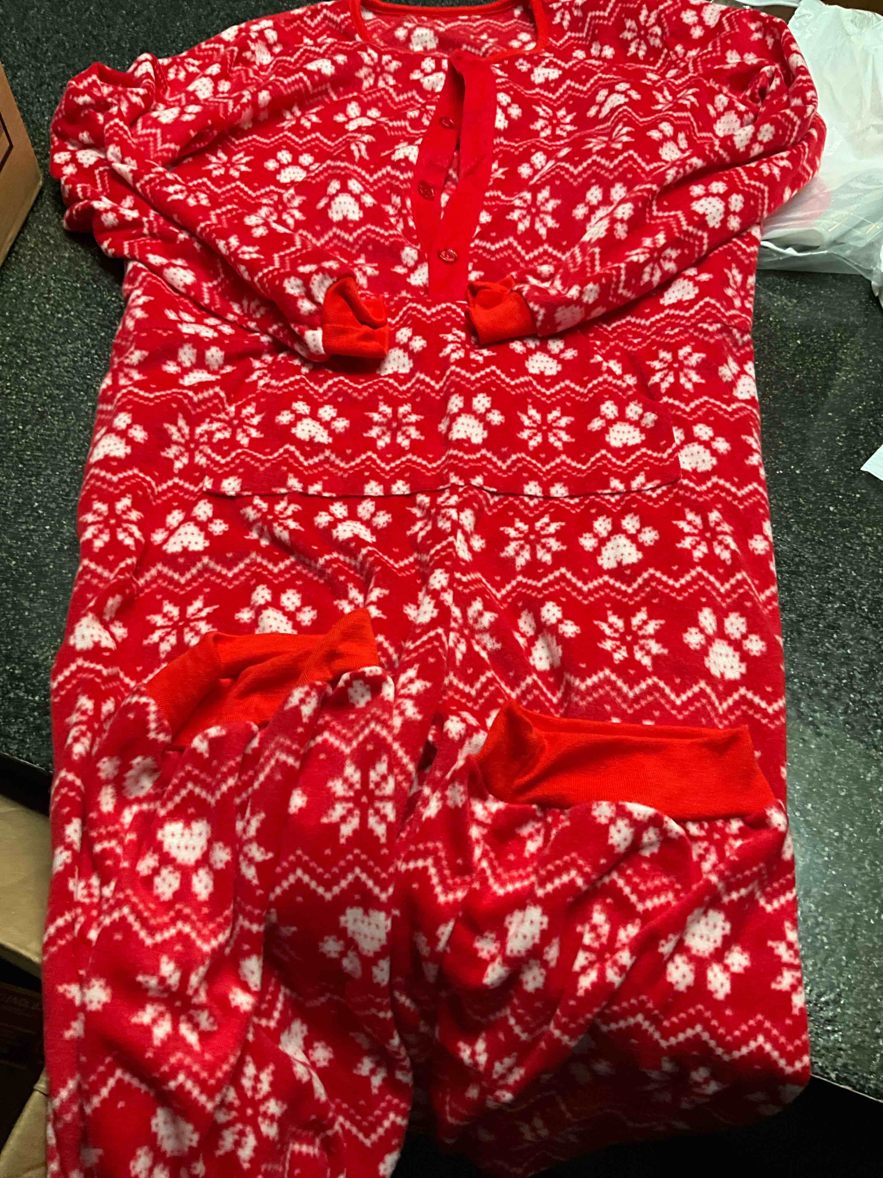 Stay Warm - One Piece PJ’s - size - L  