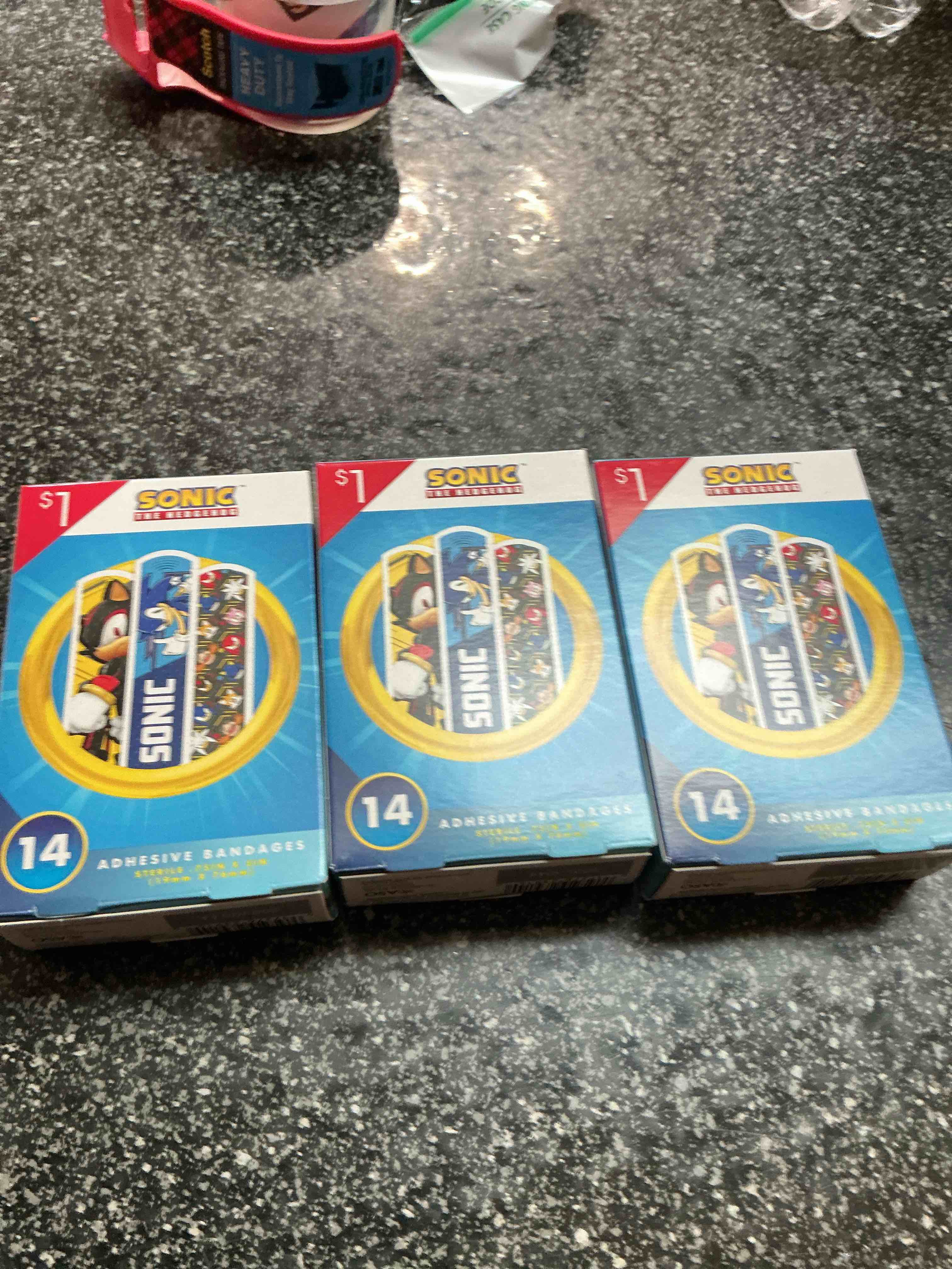 Sonic Hedgehog - 14 Bandages  