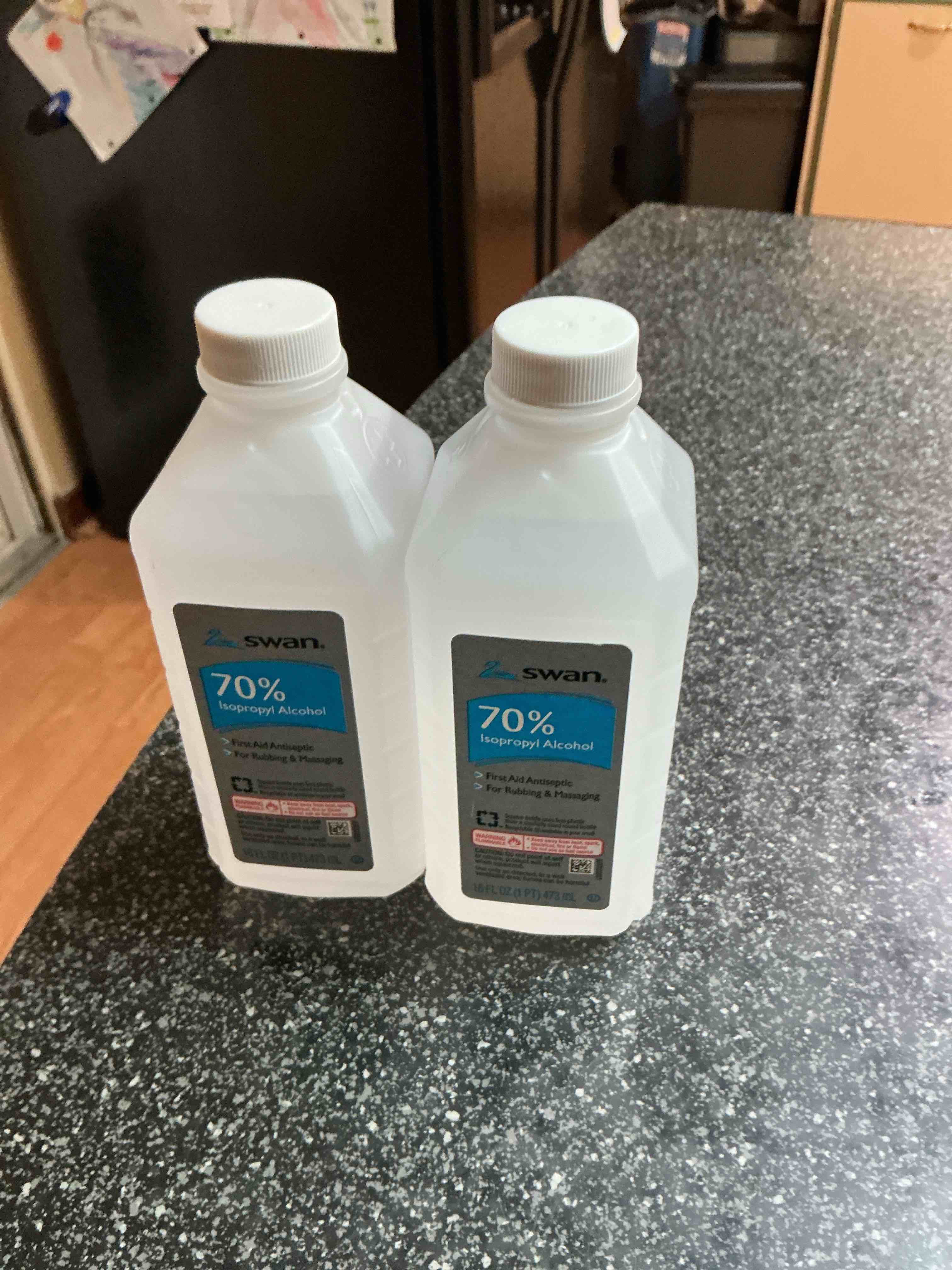 Swan 70 % Isopropyl Alcohol 16 Fl. OZ.