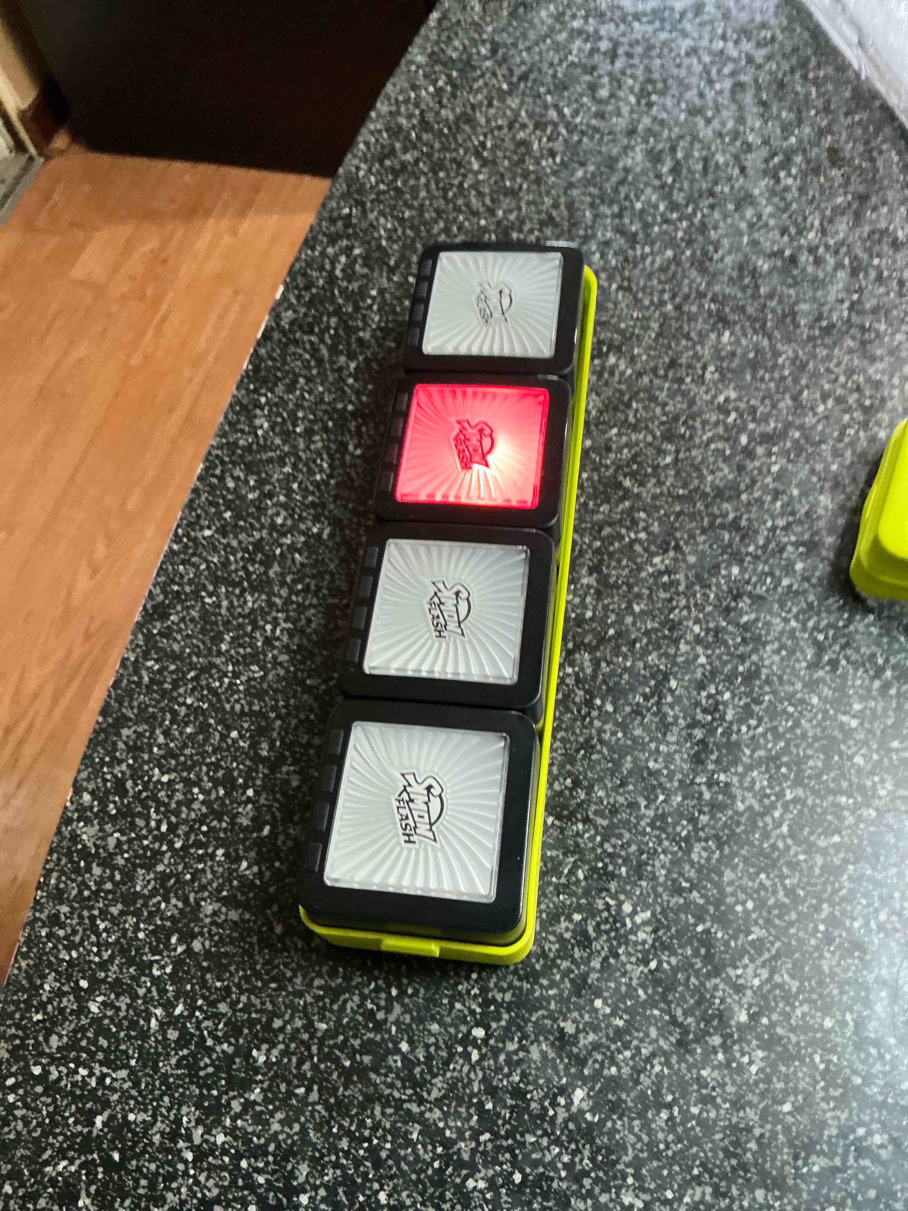 Simon Flash With Lights & Sounds 