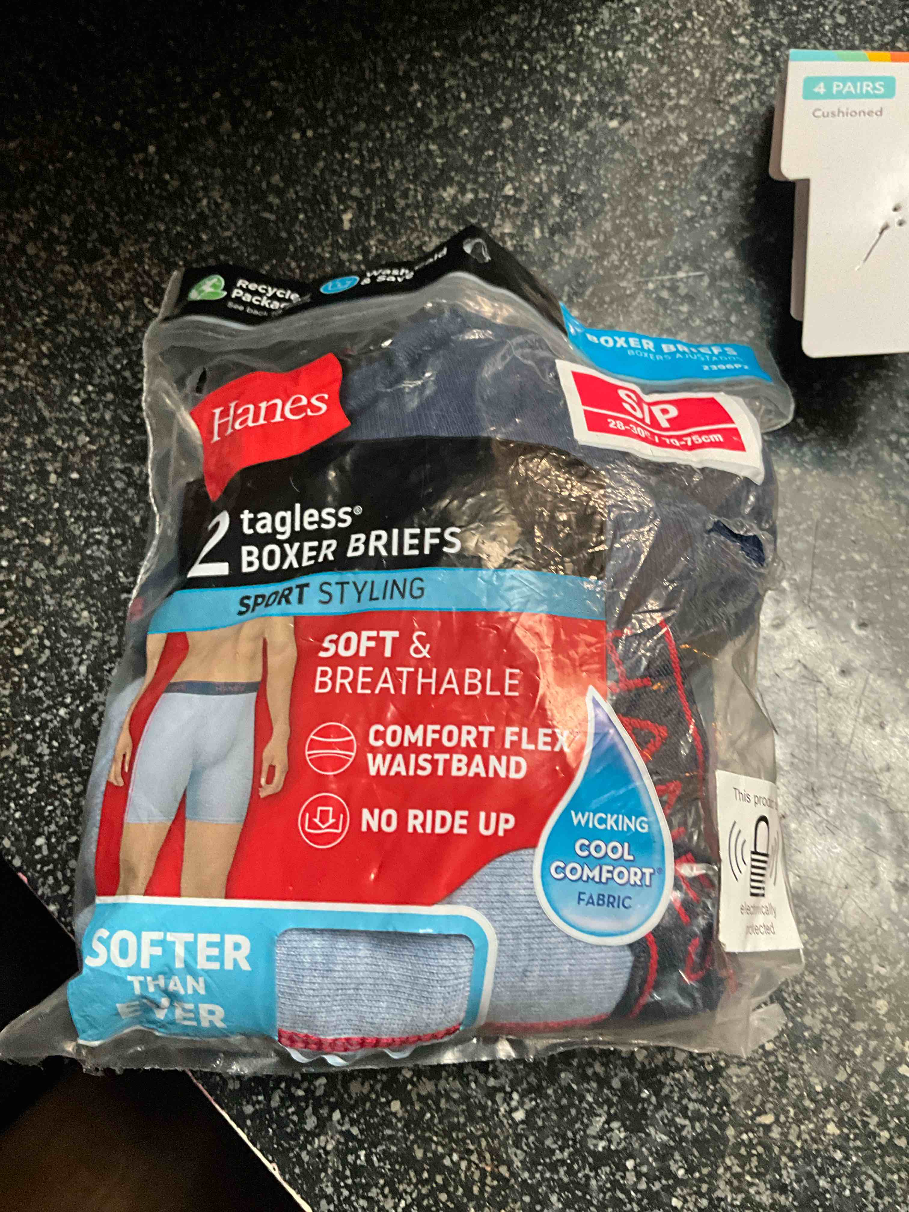 Hanes Boxer Briefs - Tagless - Soft & Breathable - size s/p 28/30 - 2 pack