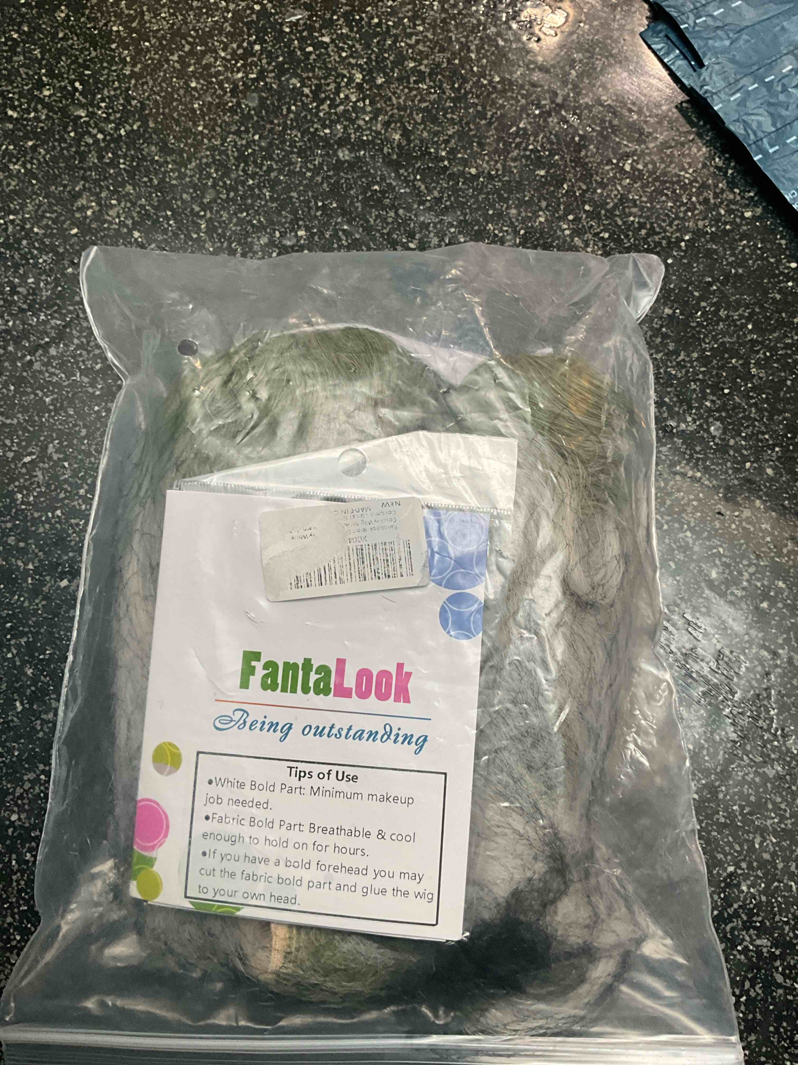 FantaLook - Short - Grey/lt. Green Accent Wig 
