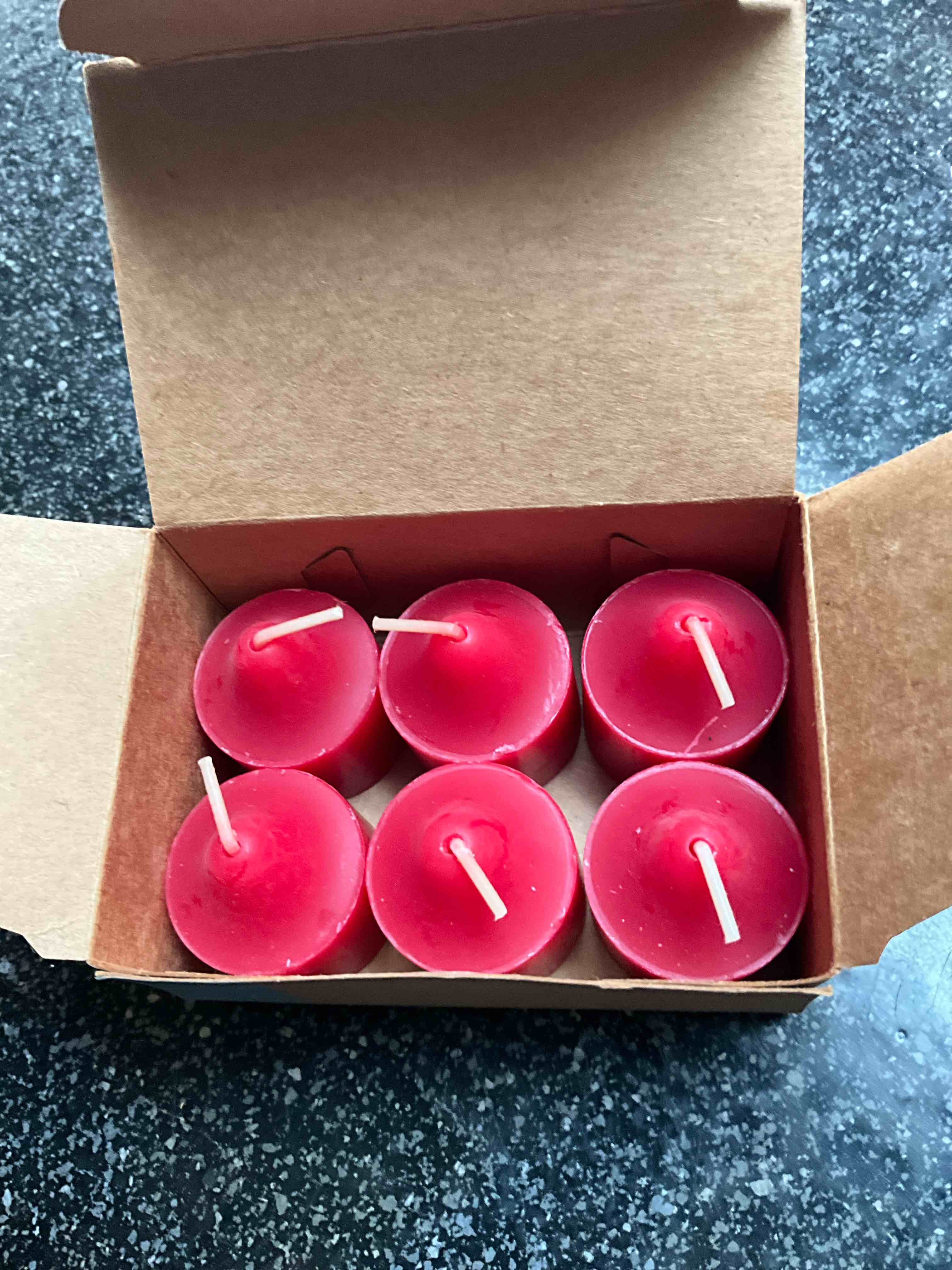 Party Lite - 6 count Votives 