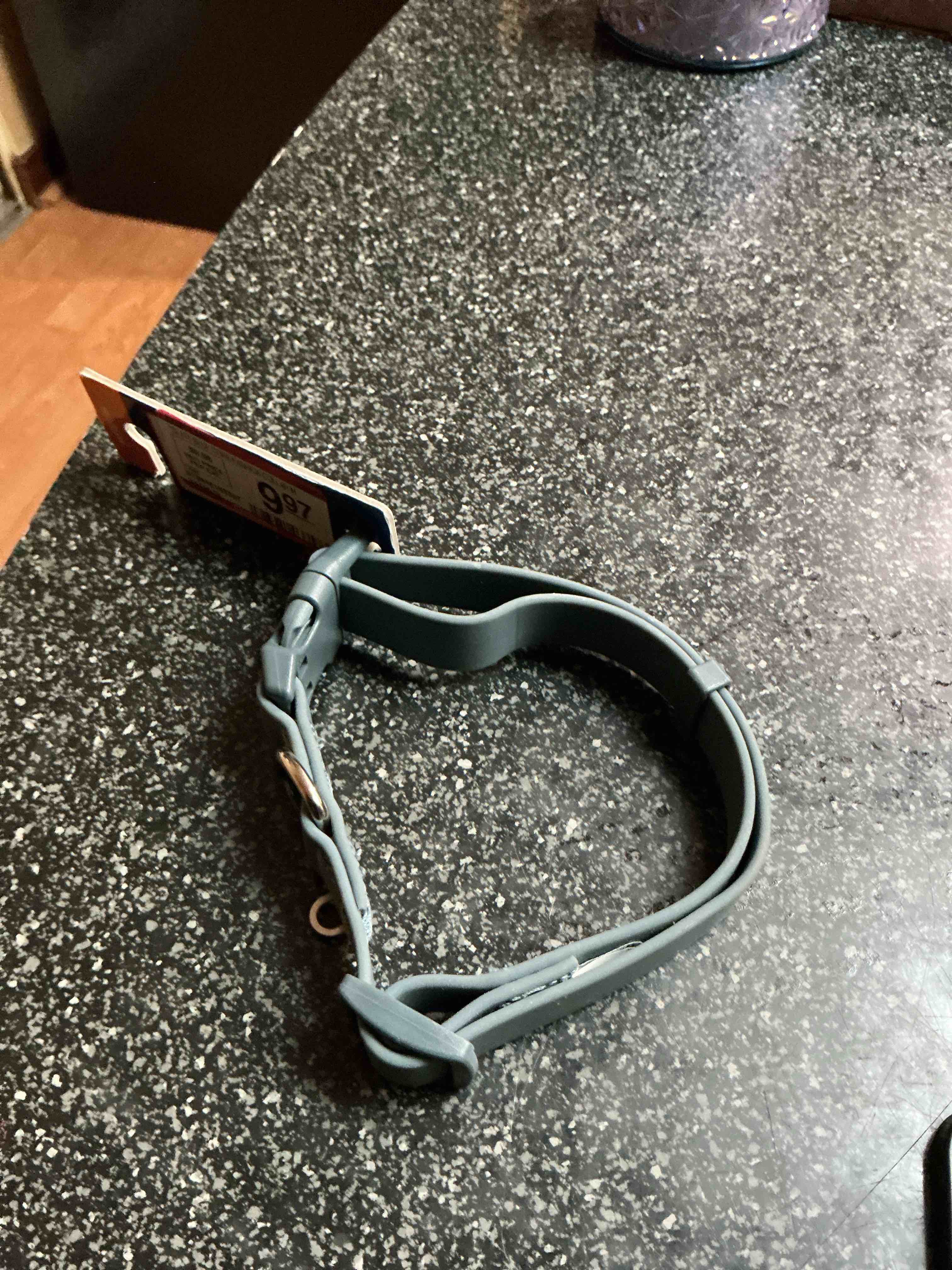 Condition photo showing New/Like New for Top - Paw Grey Dog Collar Size M.