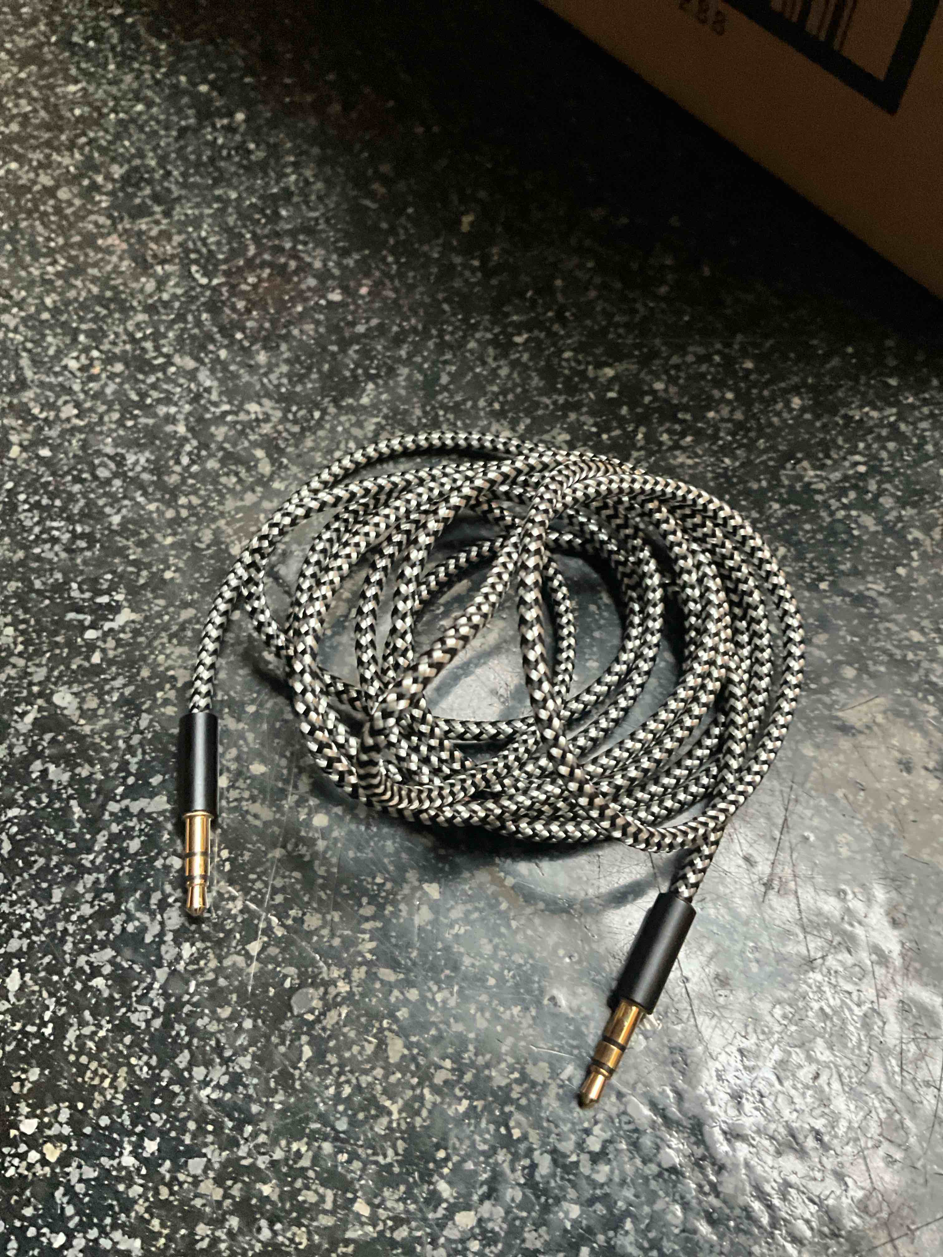 Condition photo showing New/Like New for 6ft Premium Audio Cable 