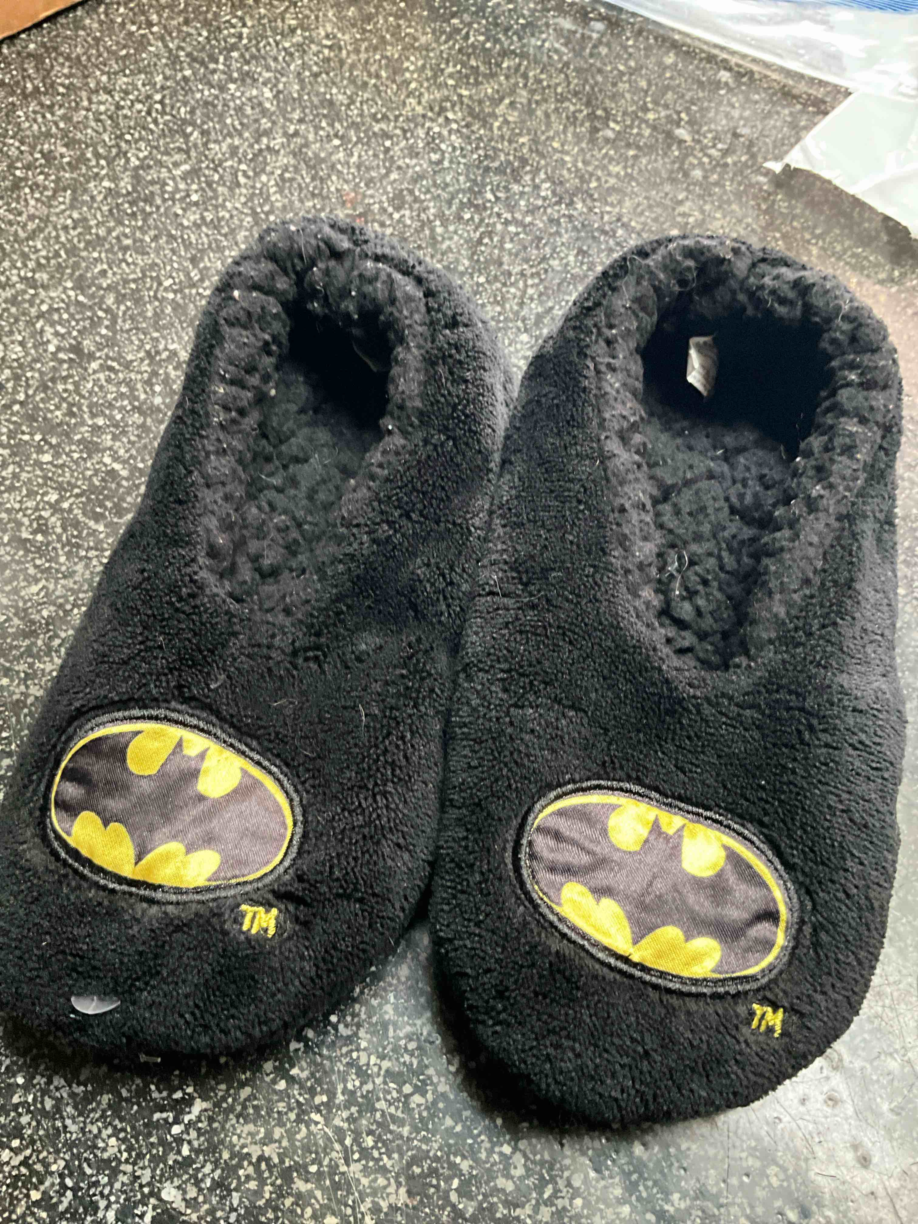 Condition photo showing New/Like New for Ladies - DC Comics - Batman - Size - S - Slippers 