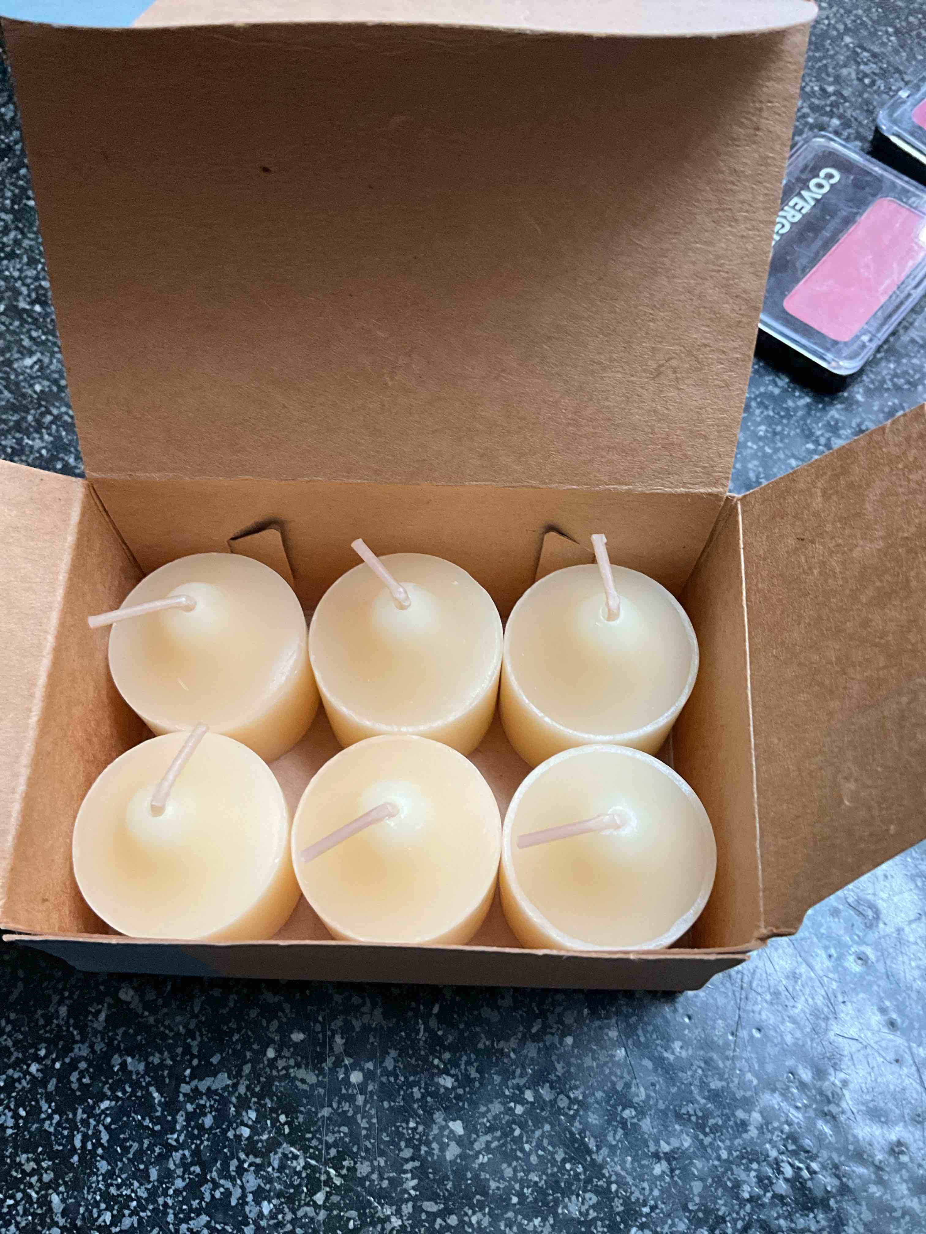 Condition photo showing New/Like New for Party Lite - Votive Candles - White - 6 count 