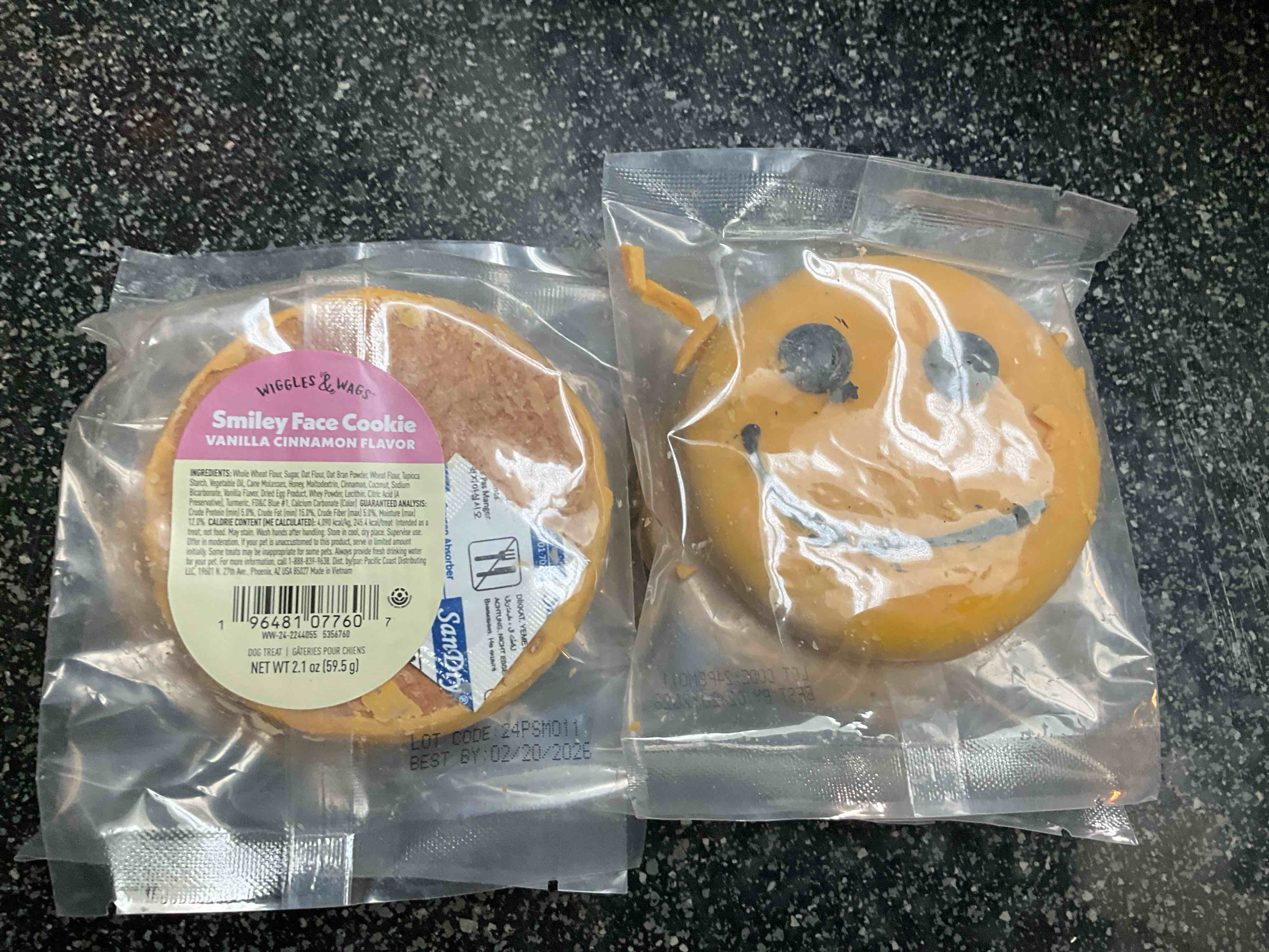Condition photo showing New/Like New for Wiggles & Wags - Smiley Face Cookies for Dogs 