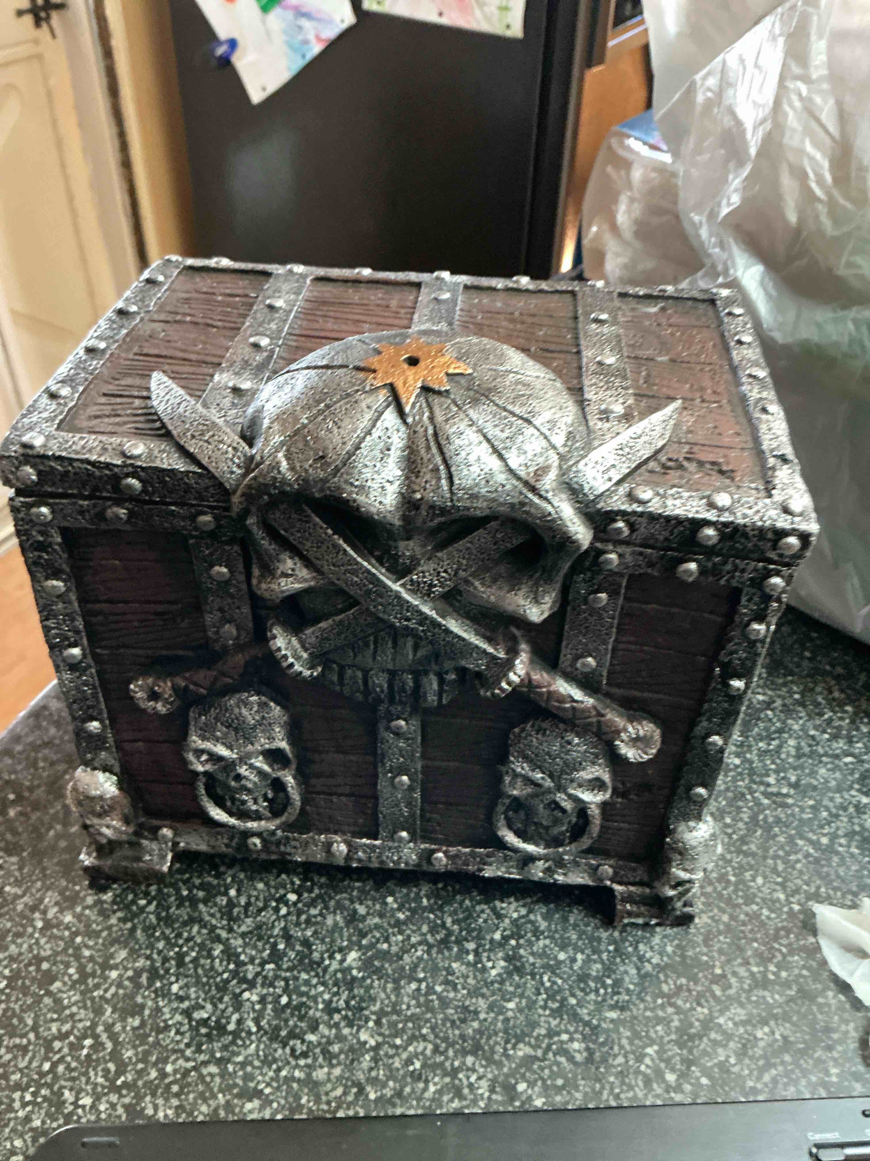 Condition photo showing New/Like New for Aquarium Decor Treasure Chest 