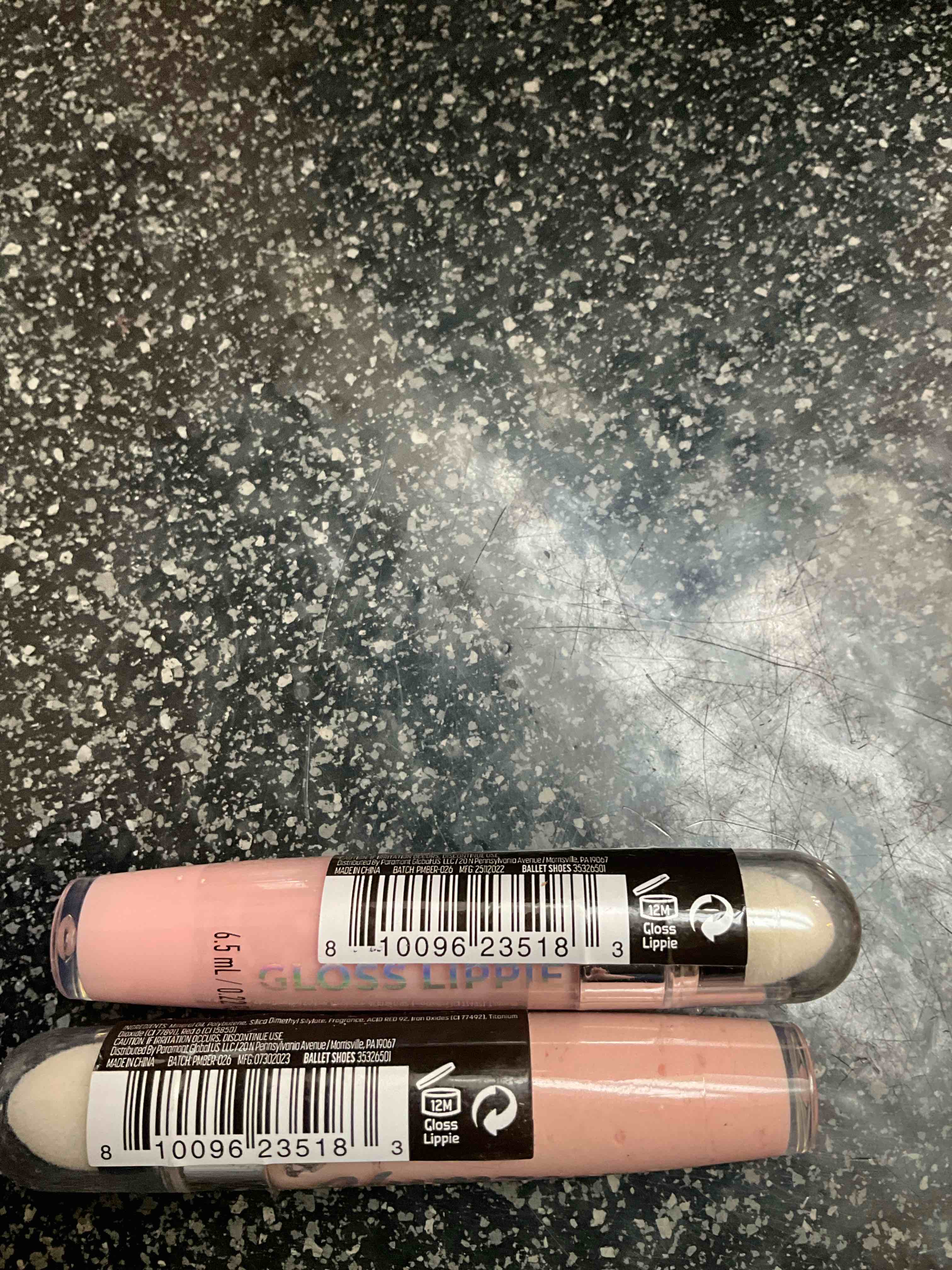 Condition photo showing New/Like New for Yumzee - Gloss Lippie 