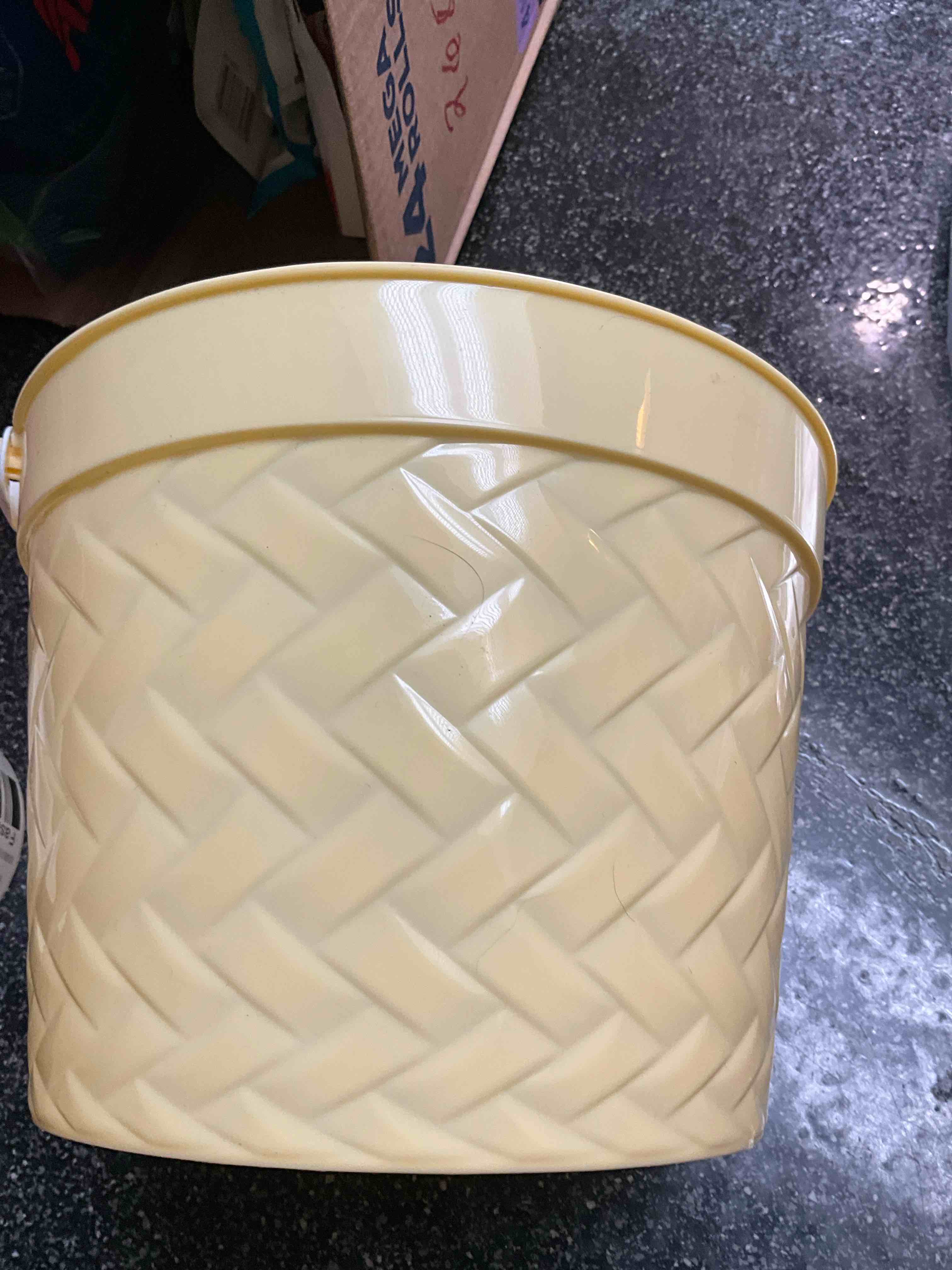 Condition photo showing New/Like New for Yellow Basket Weave Easter Basket 